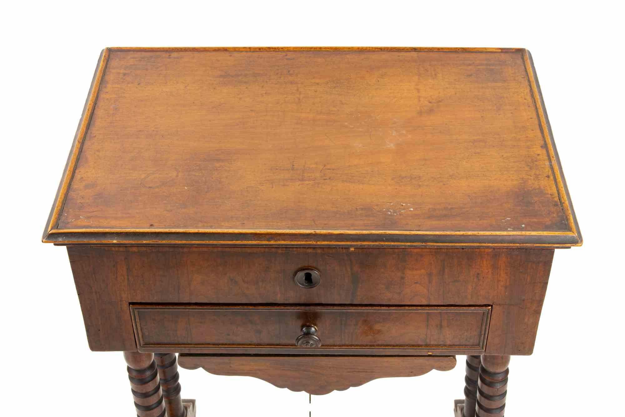 Small Work Table wit Mirror Inside, Italy, Early 20th Century In Good Condition For Sale In Roma, IT