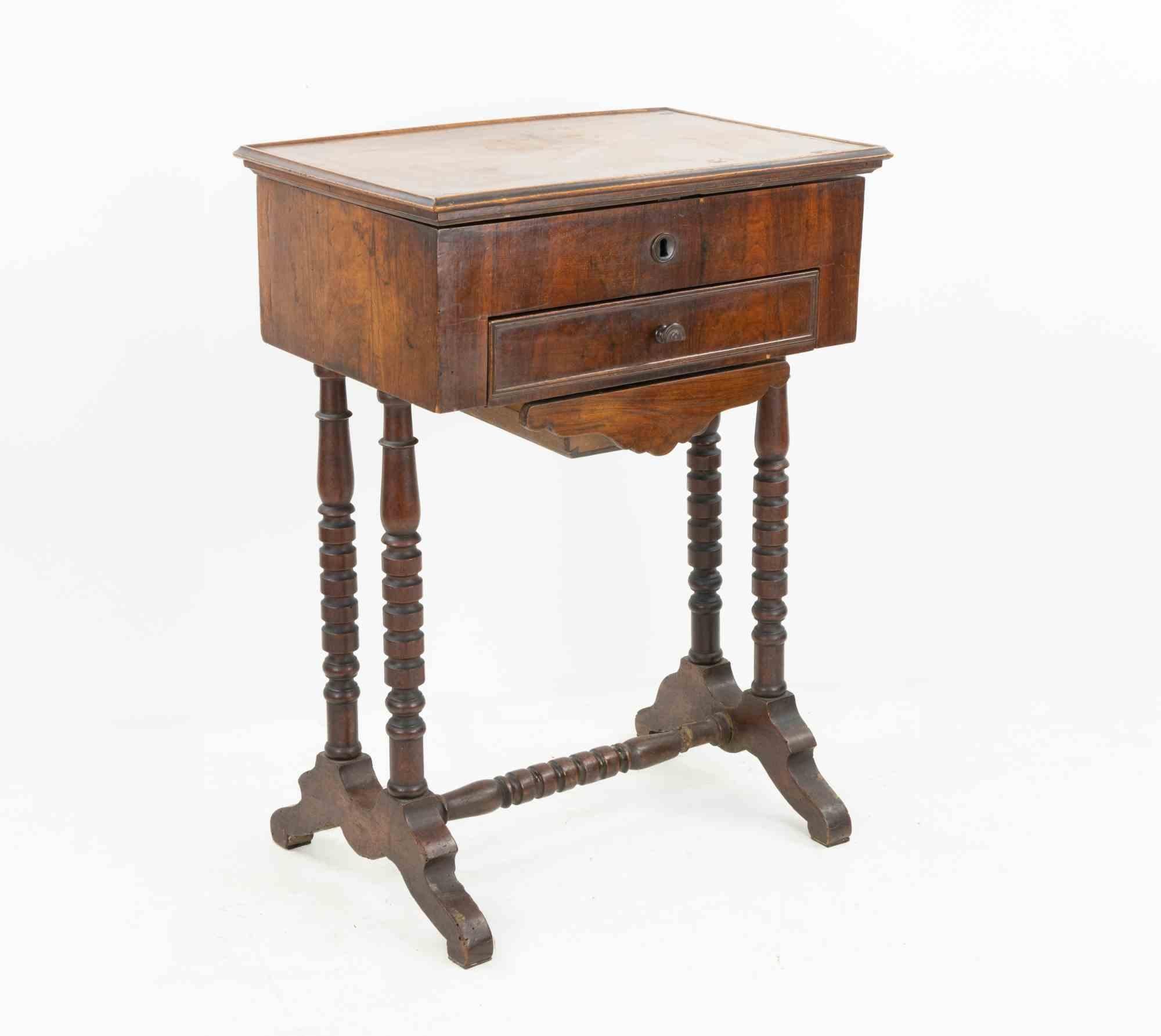 Small Work Table wit Mirror Inside, Italy, Early 20th Century For Sale 3