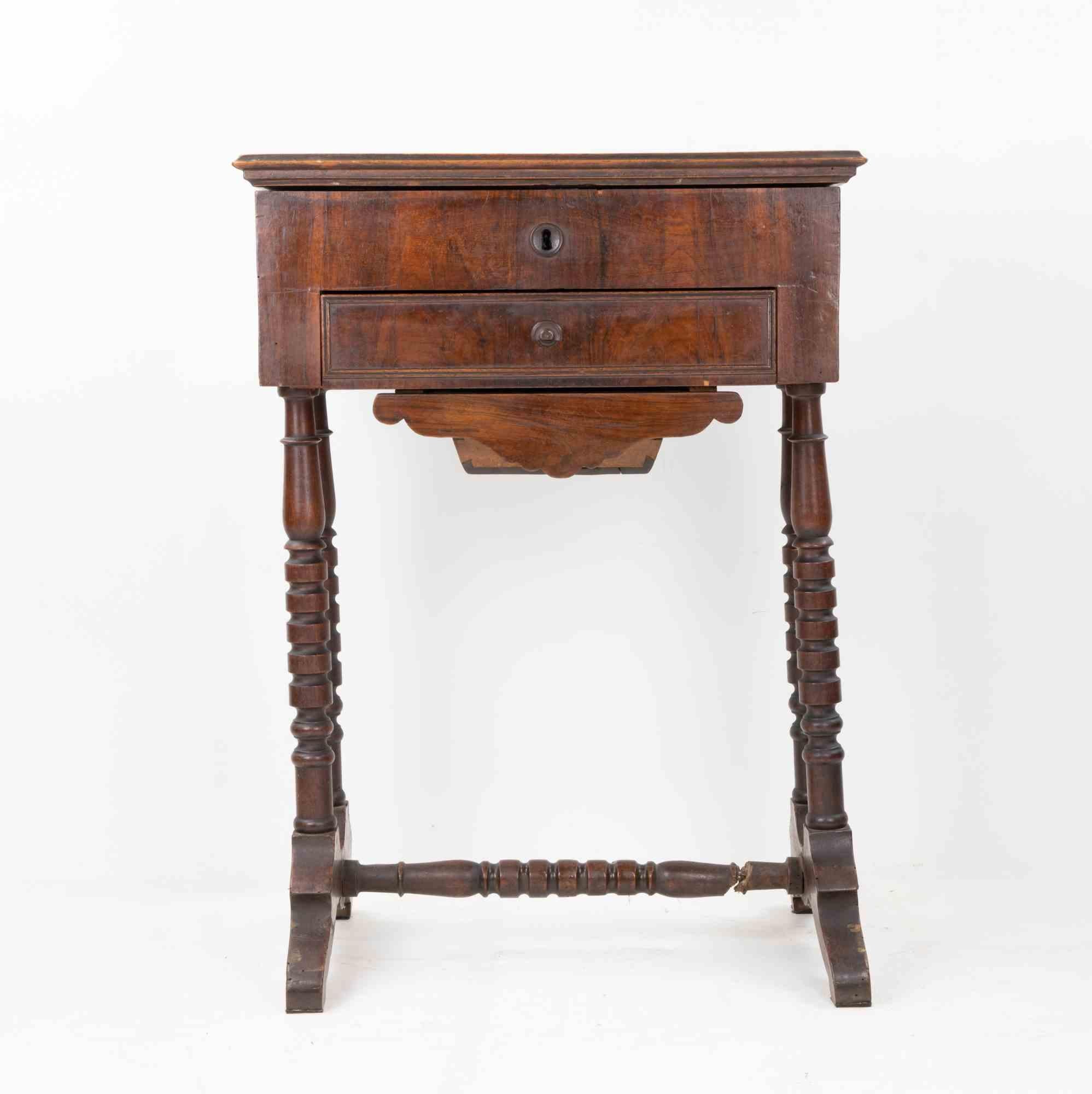 Small Work Table wit Mirror Inside, Italy, Early 20th Century For Sale 4