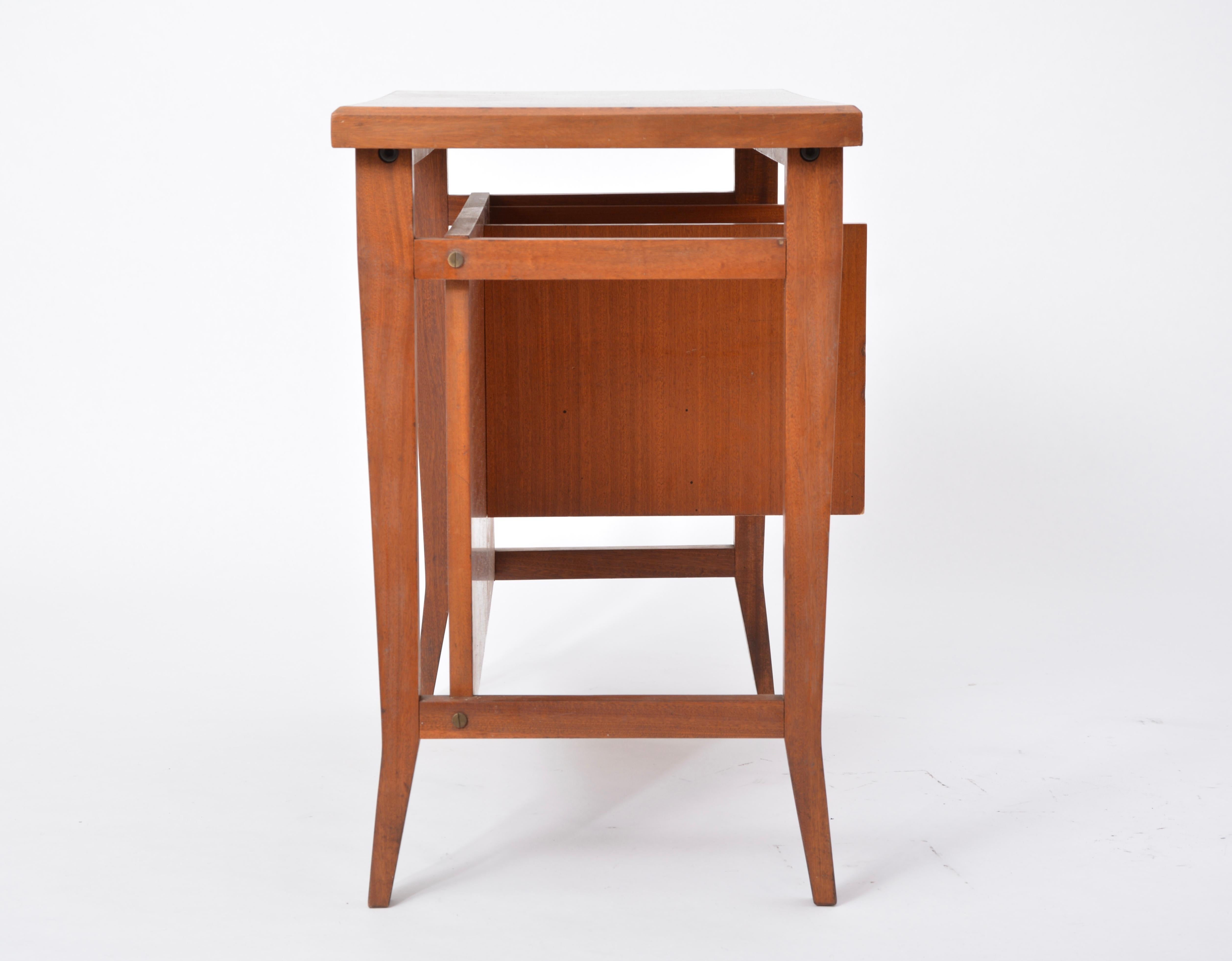 Small Writing Desk by Gio Ponti for Schirolli, Italy, 1960s 2