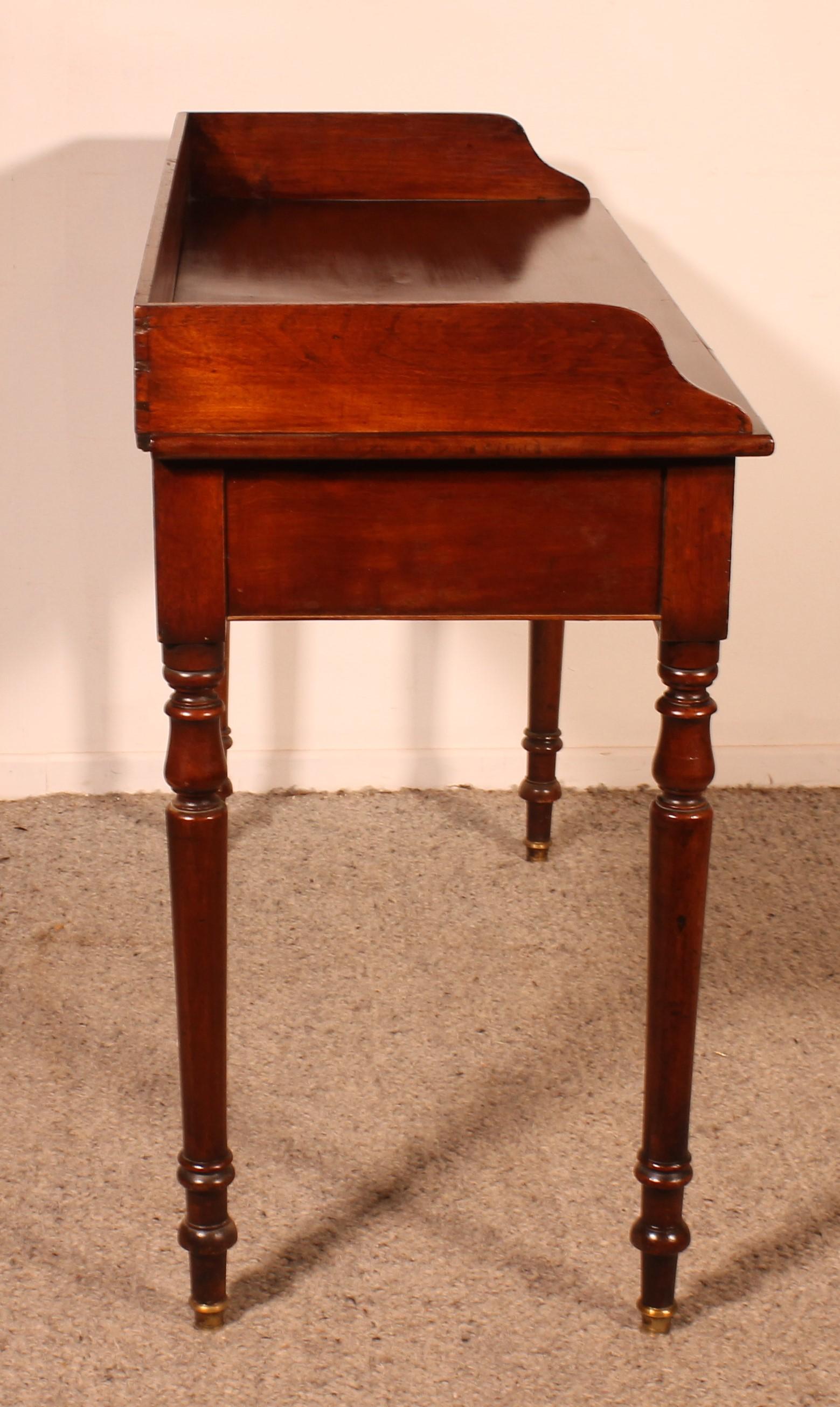 Small Writing Table With Two Drawers In Mahogany 19th Century In Good Condition For Sale In Brussels, Brussels