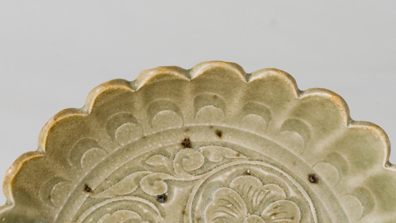Chinese Small Celadon Chrysanthemum Dish, Northern Song Dynasty(AD 960~1127) For Sale
