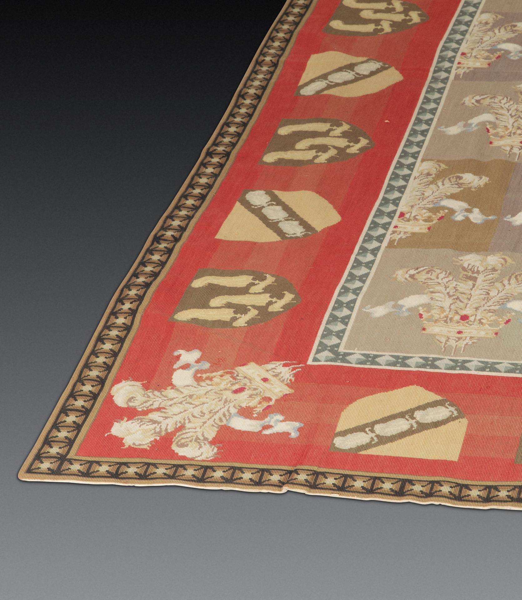 Petit tapis à l'aiguille anglais du 19e siècle Bon état - En vente à Shipston-On-Stour, GB