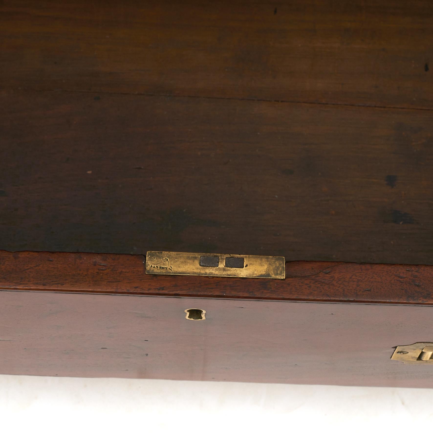 Smaller British Military Campaign Mahogany Chest of Drawers In Good Condition In Kastrup, DK
