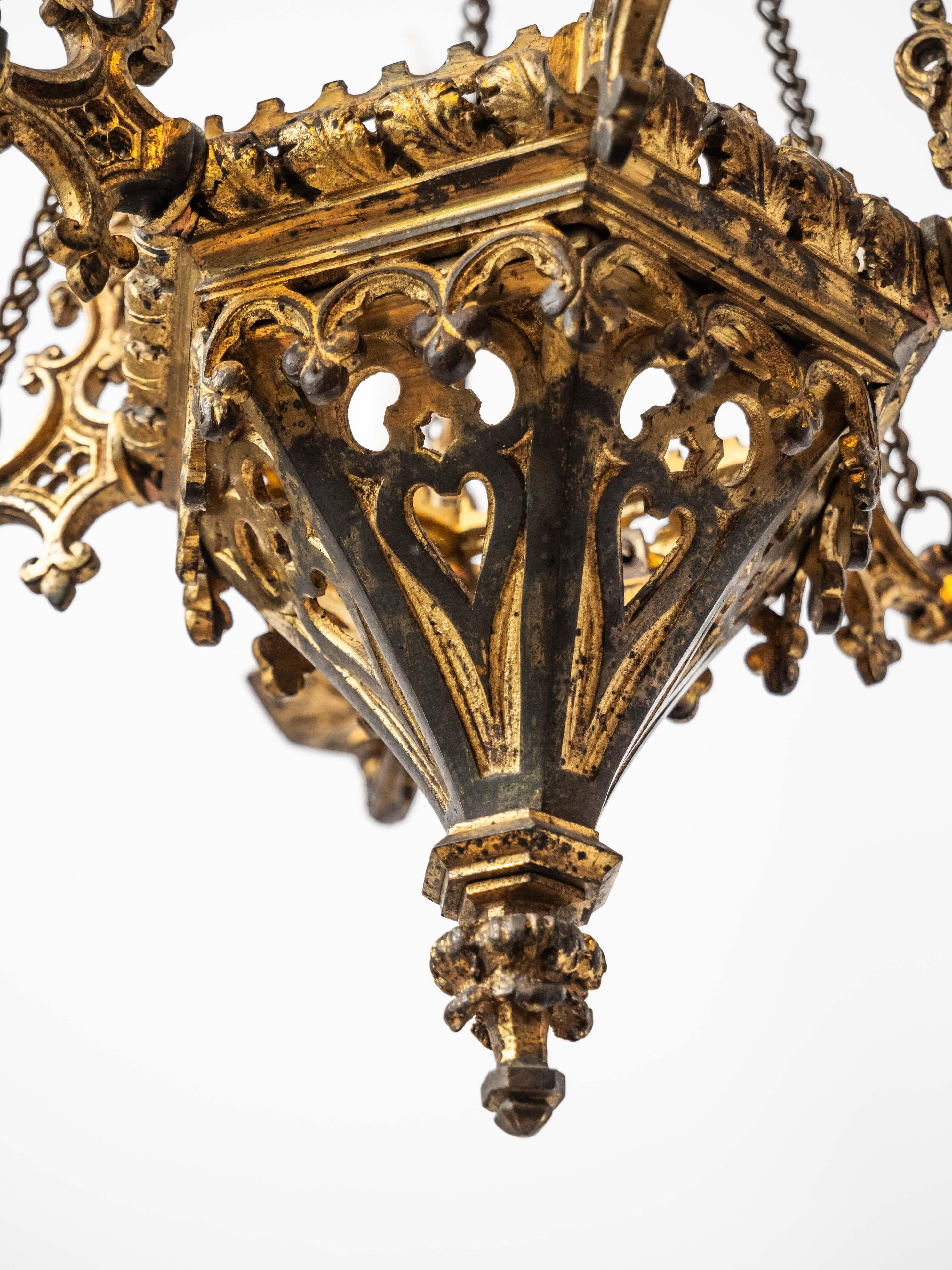 Gothic Revival Smaller Neo-Gothic chandelier For Sale