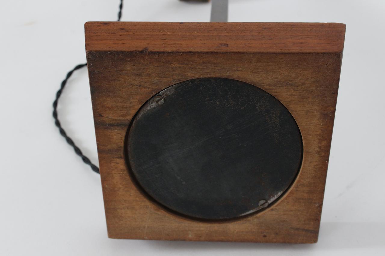 Smaller Nessen Studios Brass & Square Walnut Base Table Lamp, C. 1950 For Sale 7