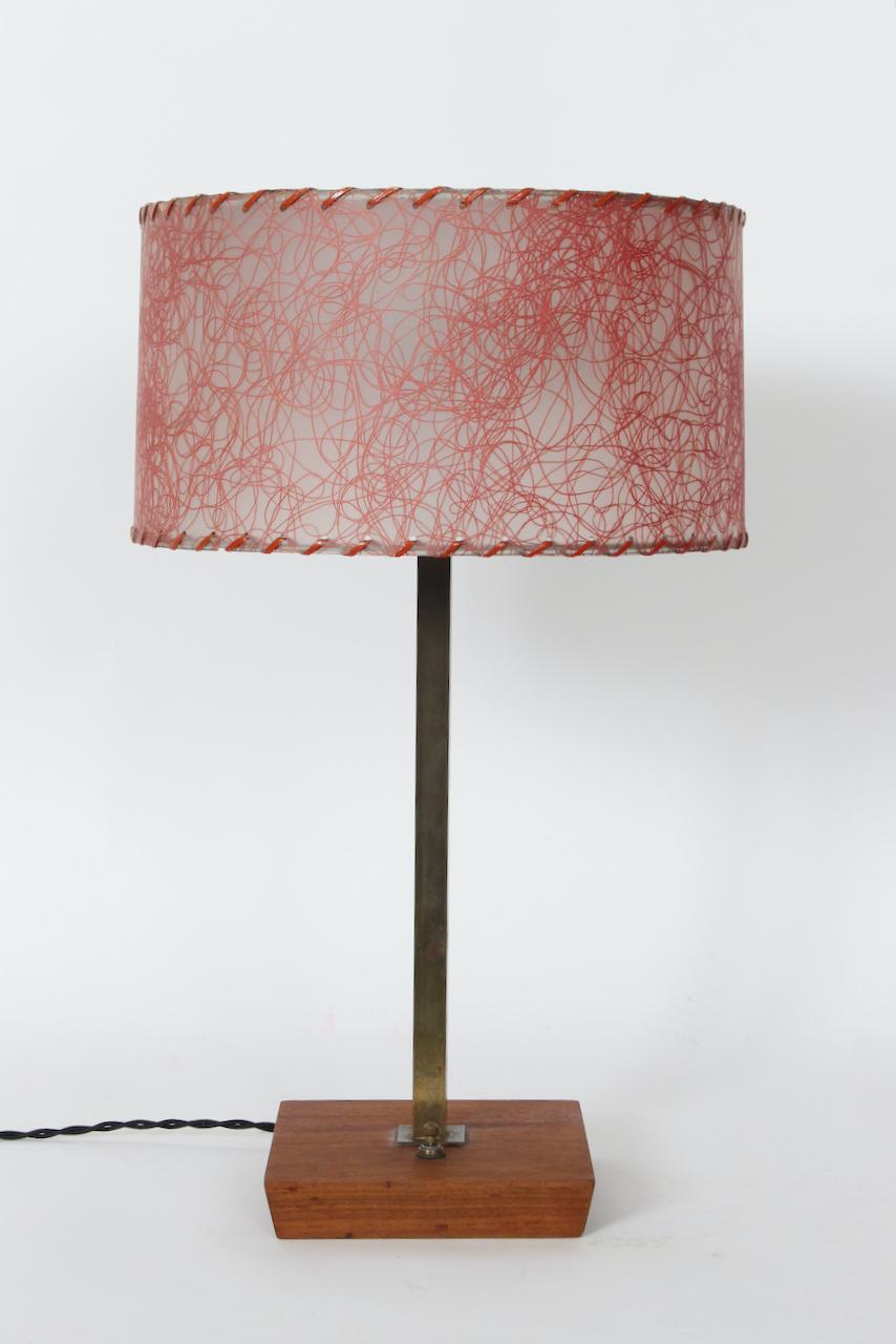 Mid-20th Century Smaller Nessen Studios Brass & Square Walnut Base Table Lamp, C. 1950 For Sale