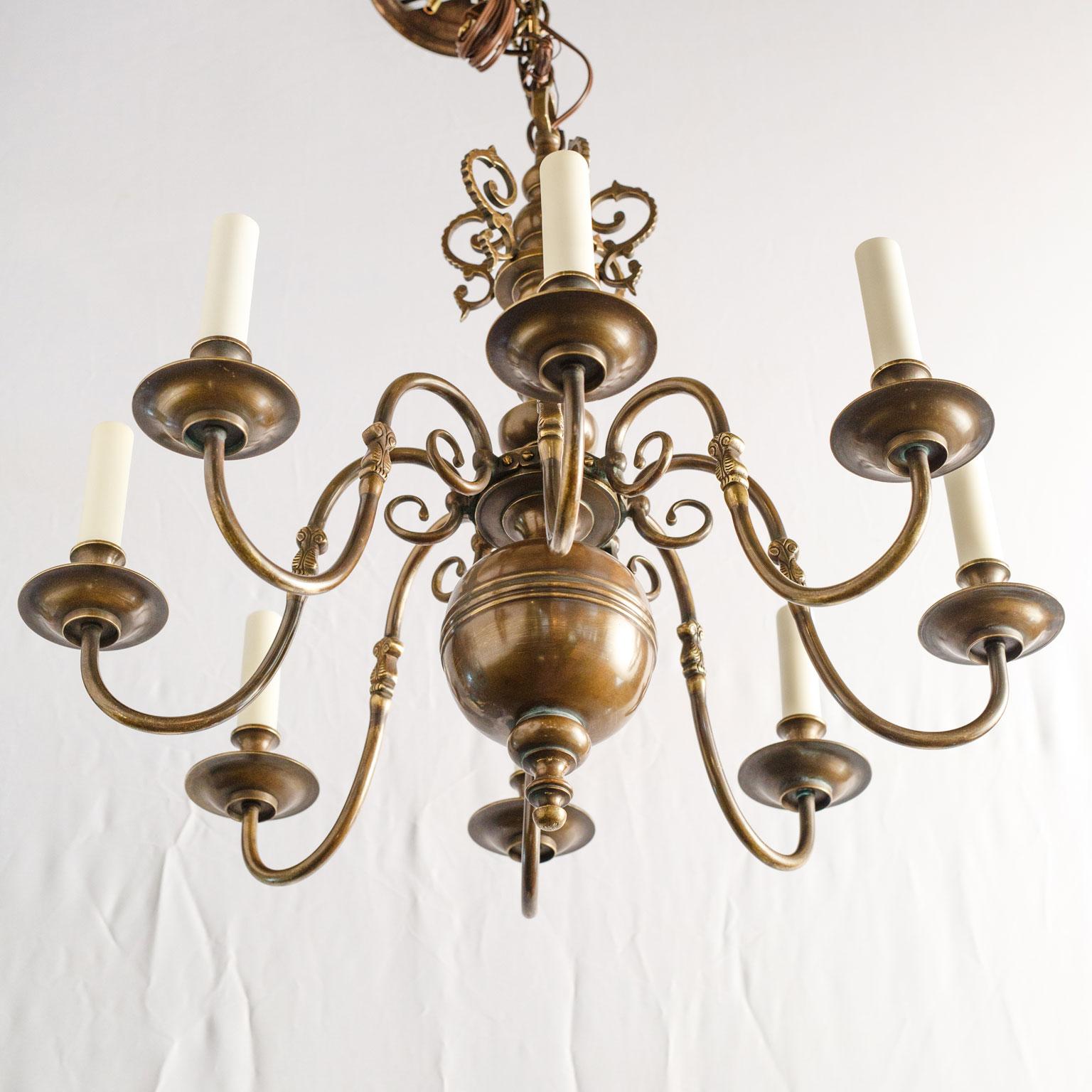 Mid-20th Century Smaller Scale Georgian Style Chandelier For Sale