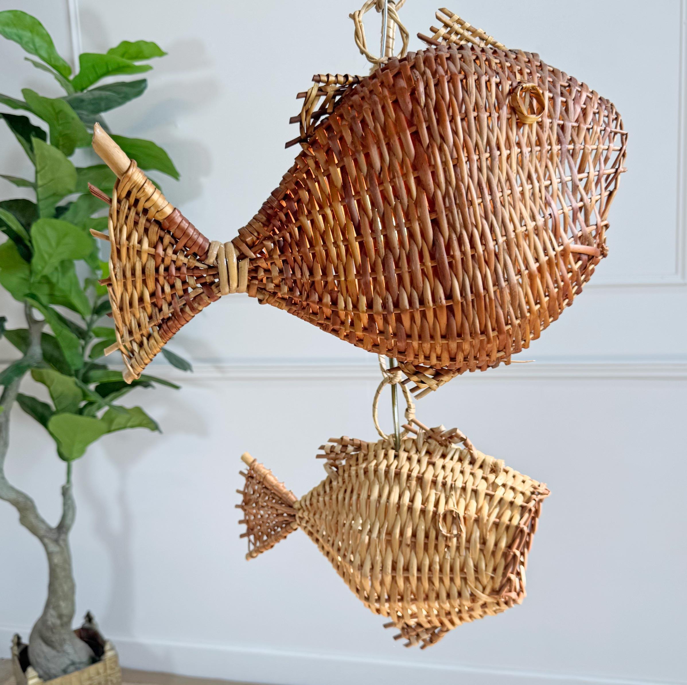 Kleinere Vintage-Fisch-Deckenleuchte Frankreich 1950er Jahre im Angebot 5