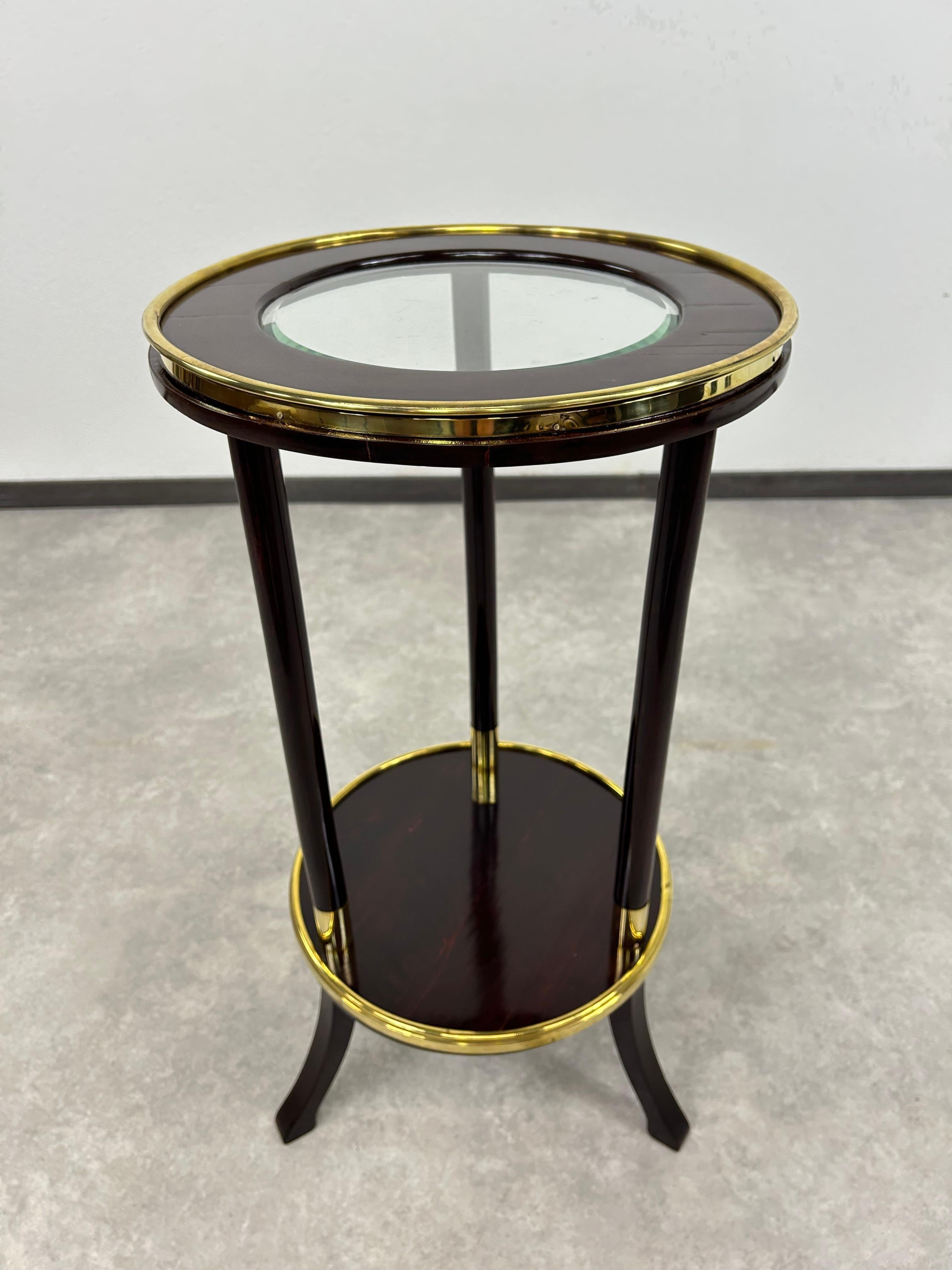 Vienna Secession Smaller secession side table For Sale