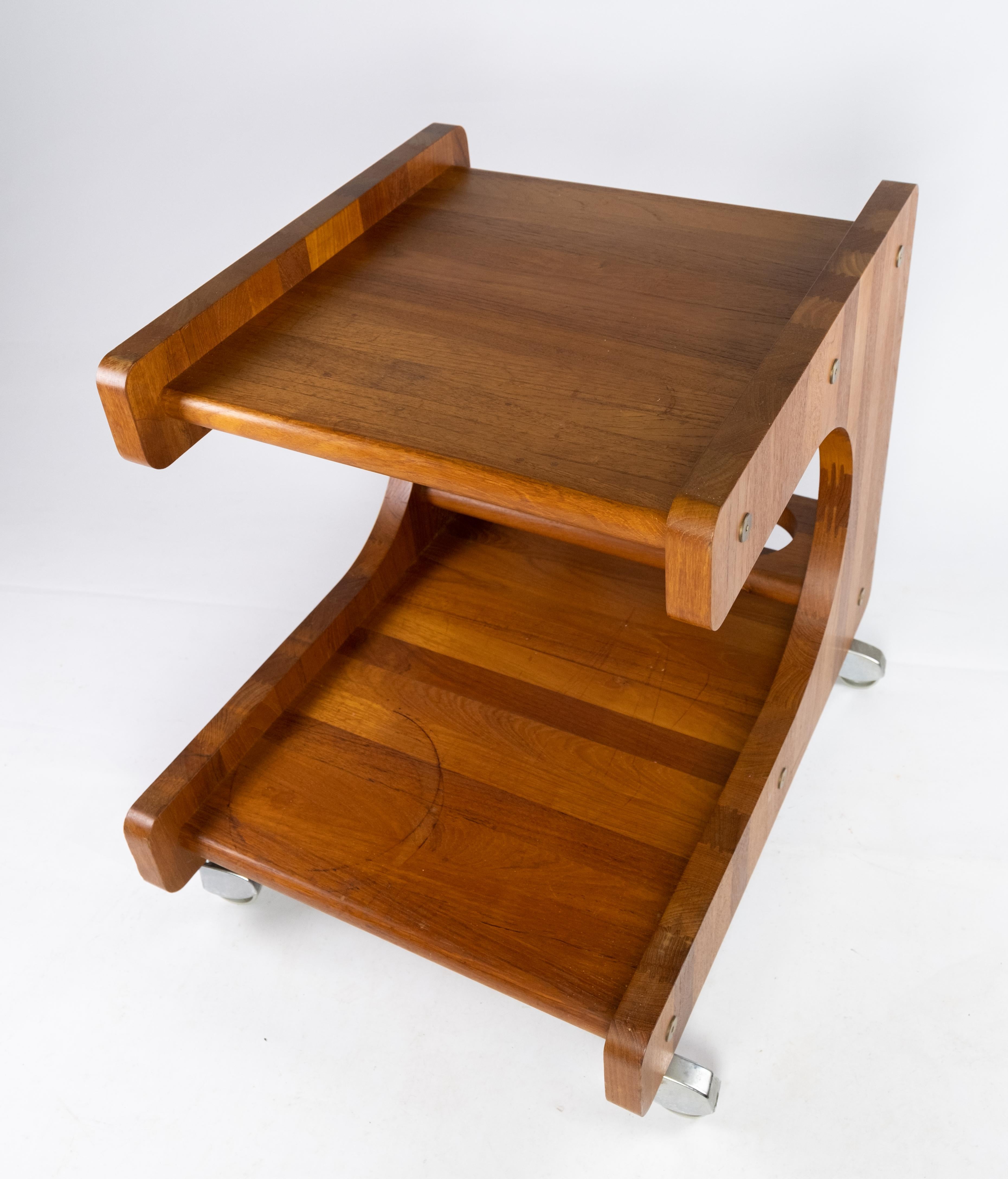 Scandinavian Modern Smaller Tray Table or Bar Cart in Teak of Danish Design from the 1960s
