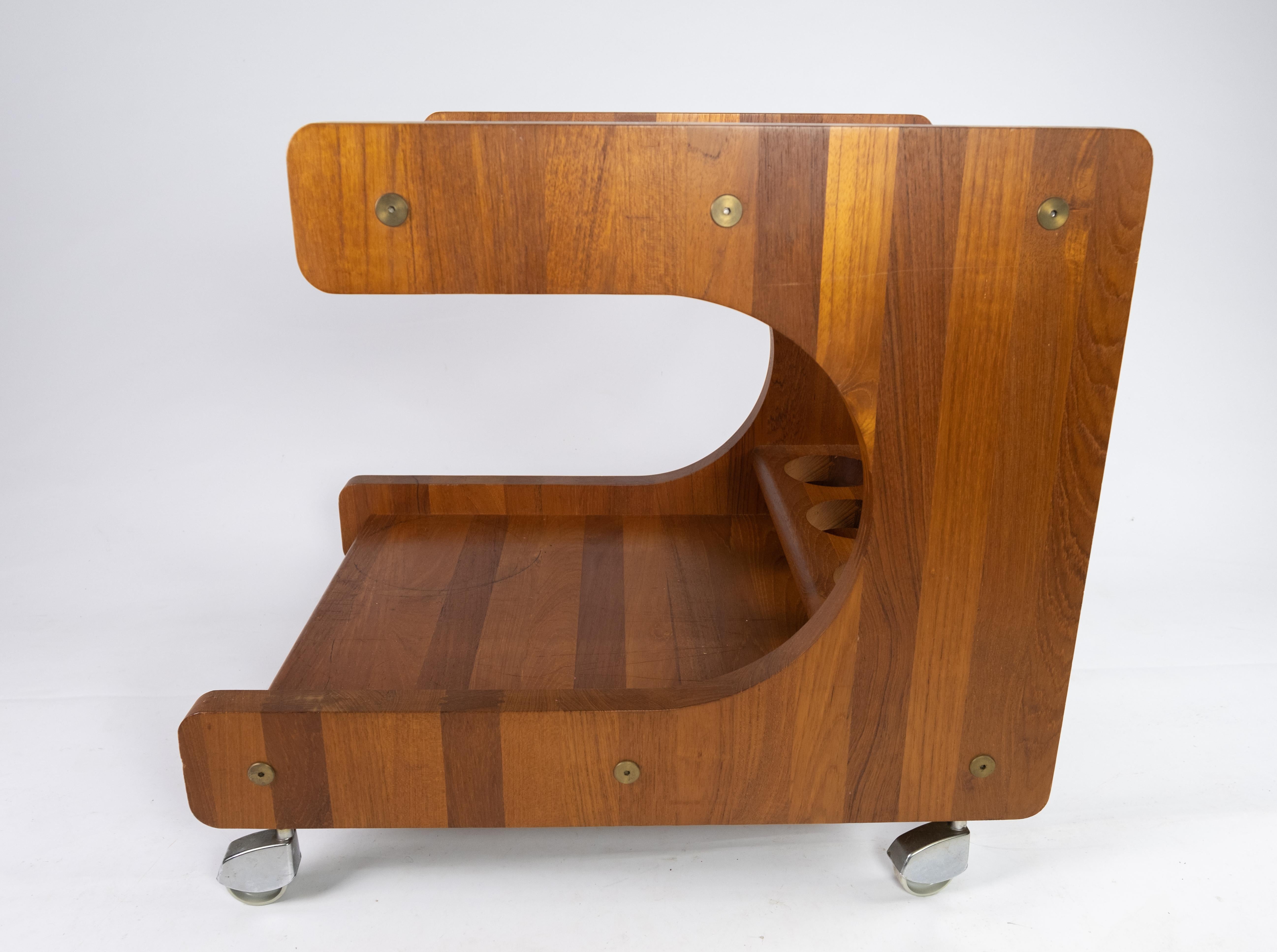 Smaller Tray Table or Bar Cart in Teak of Danish Design from the 1960s In Good Condition In Lejre, DK
