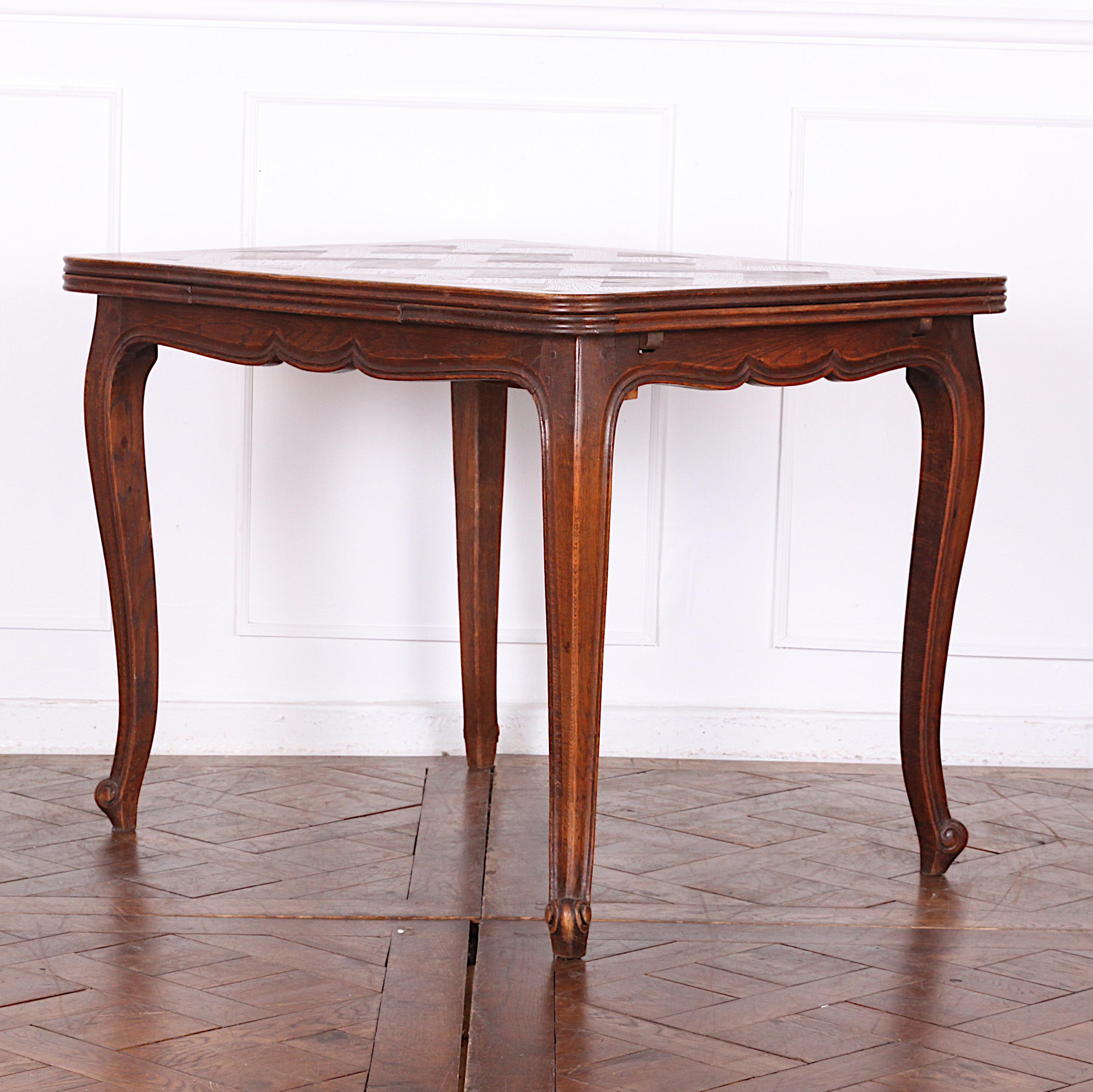 Smaller Vintage French Oak Drawleaf Table In Good Condition In Vancouver, British Columbia