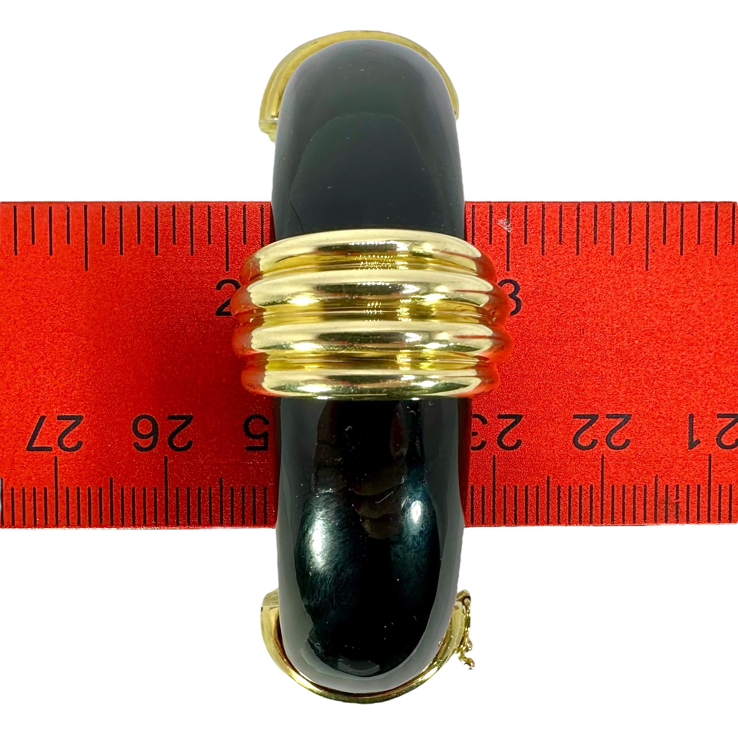 Bracelet en or jaune 14K et onyx noir par La Triomphe en vente 5