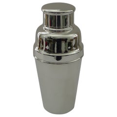 Smart Art Deco Shaker by William Suckling c.1930 - 1 1/4 Pints