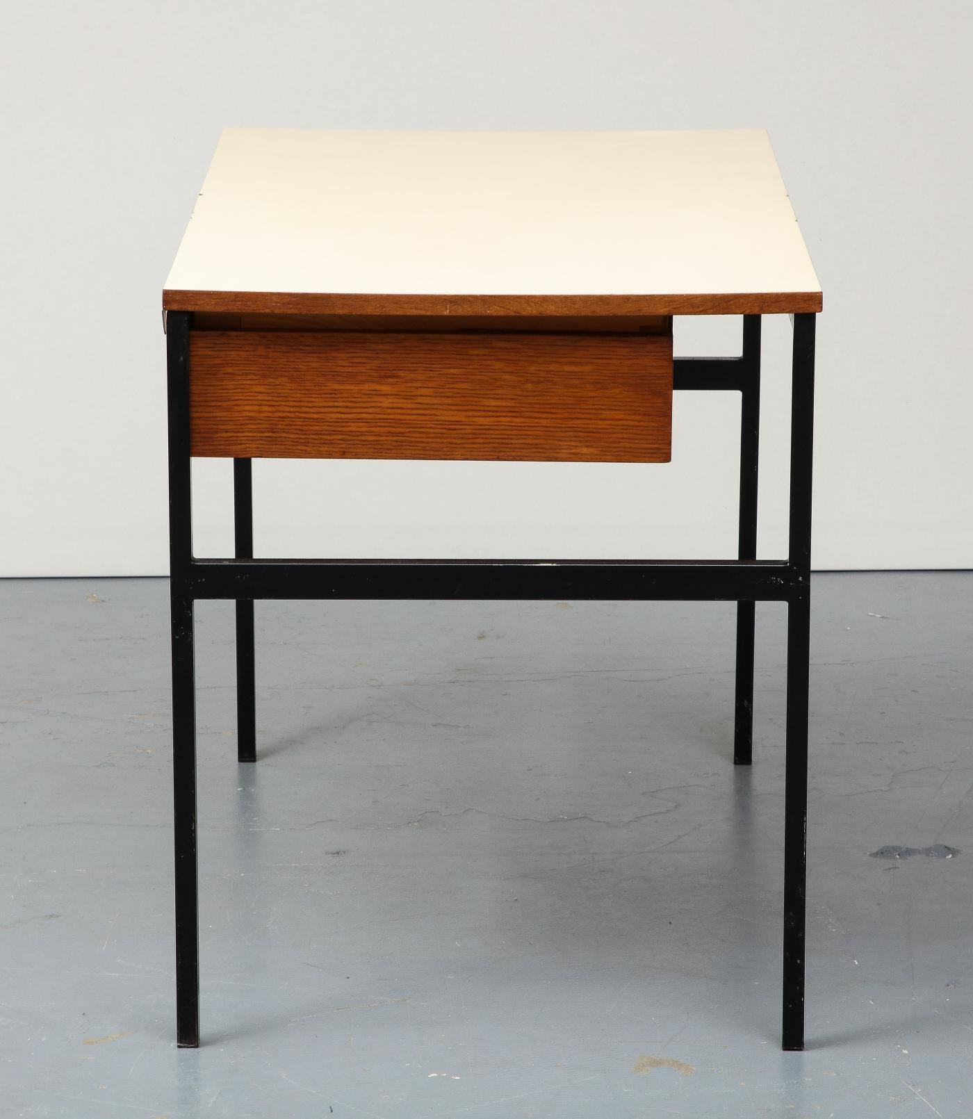 Smart Desk aus Eiche, Stahl und Laminat von Pierre Paulin, um 1950 (20. Jahrhundert) im Angebot