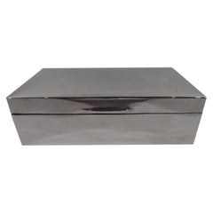 Smart English Modern Sterling Silver Box