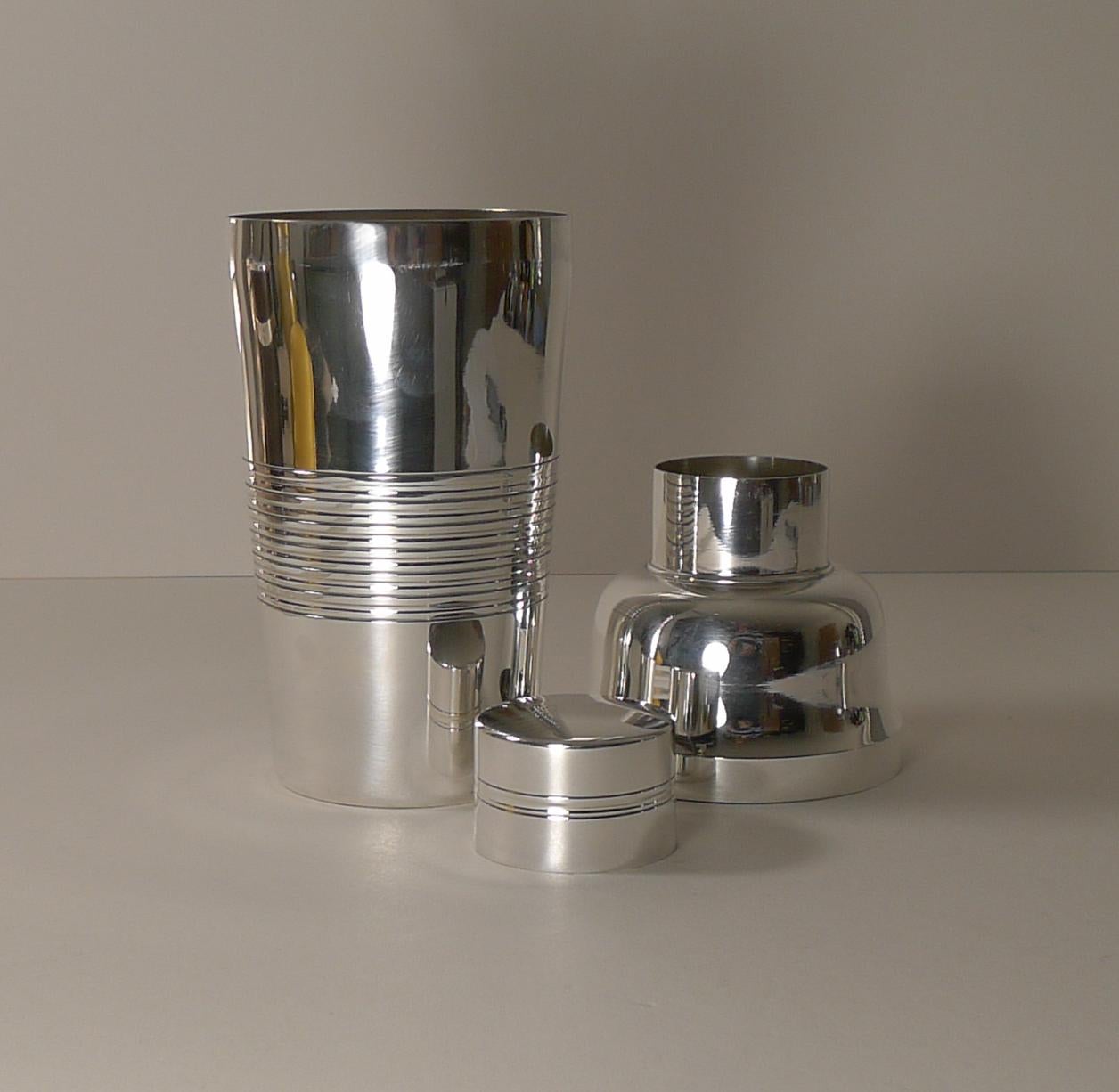 Smart French Art Deco Silver Plated Cocktail Shaker c.1930 2