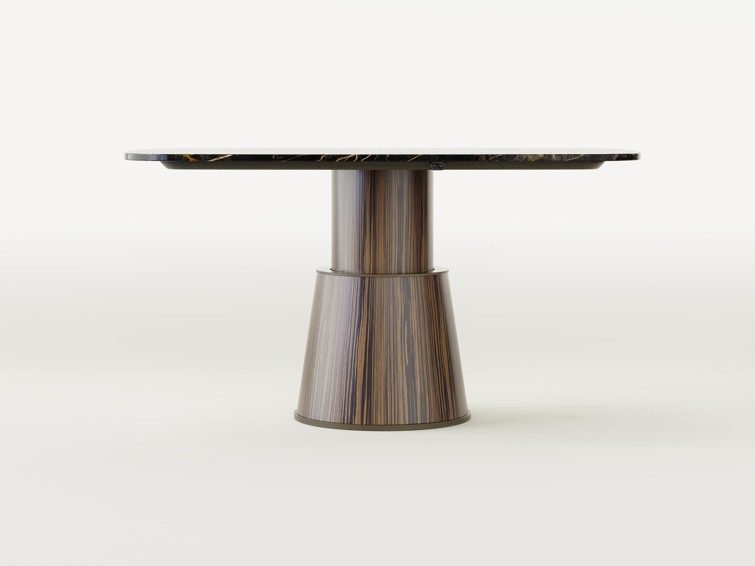 Mesa Inteligente - Moderna Mesa Electrónica Regulable en Altura de Mármol Negro y Madera en Nuevo estado para la venta en Cologna Veneta, IT
