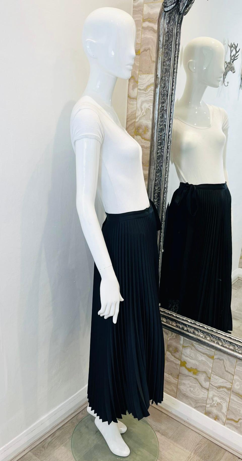 Black Smarteez Satin Pleated Skirt For Sale