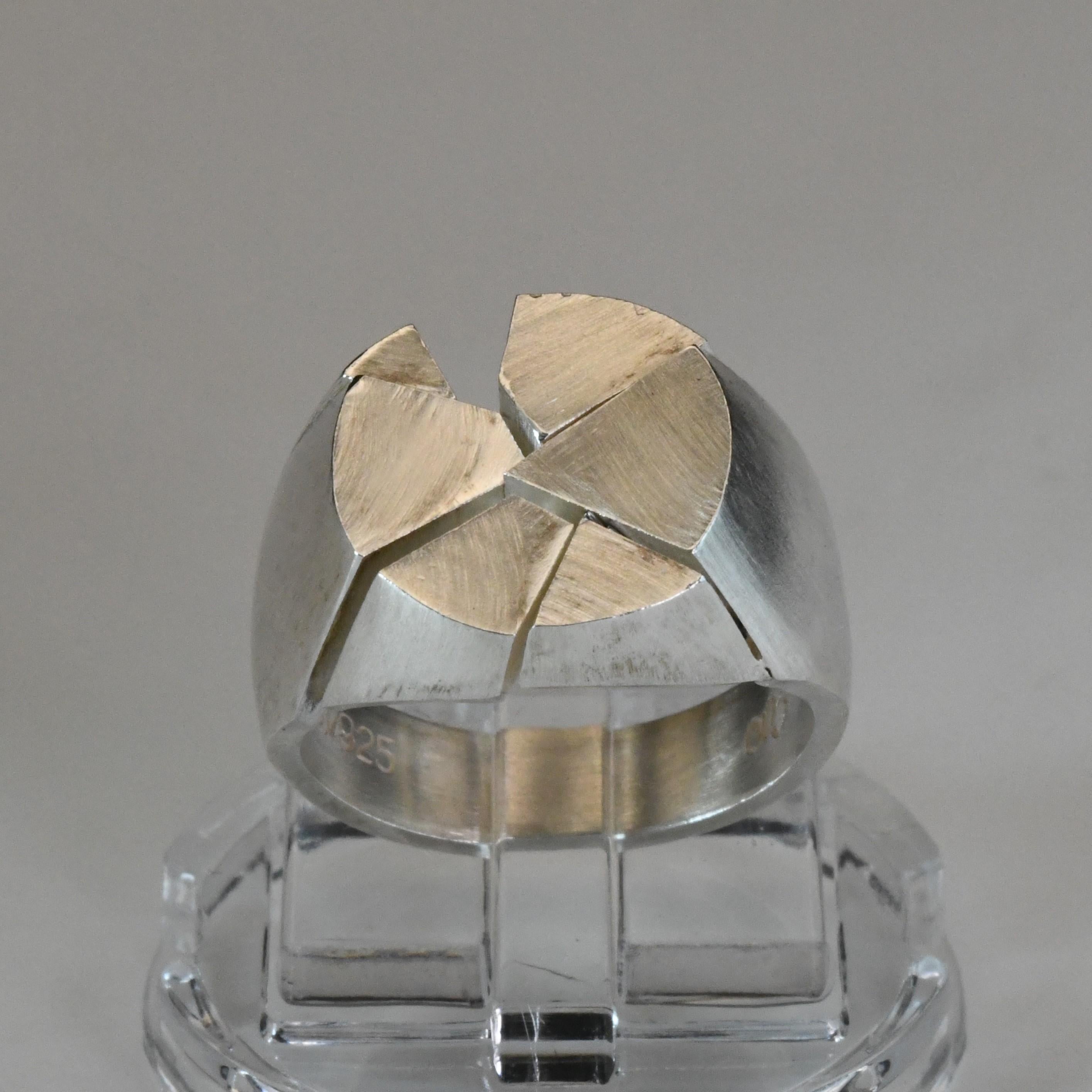 Anello con sigillo in argento 