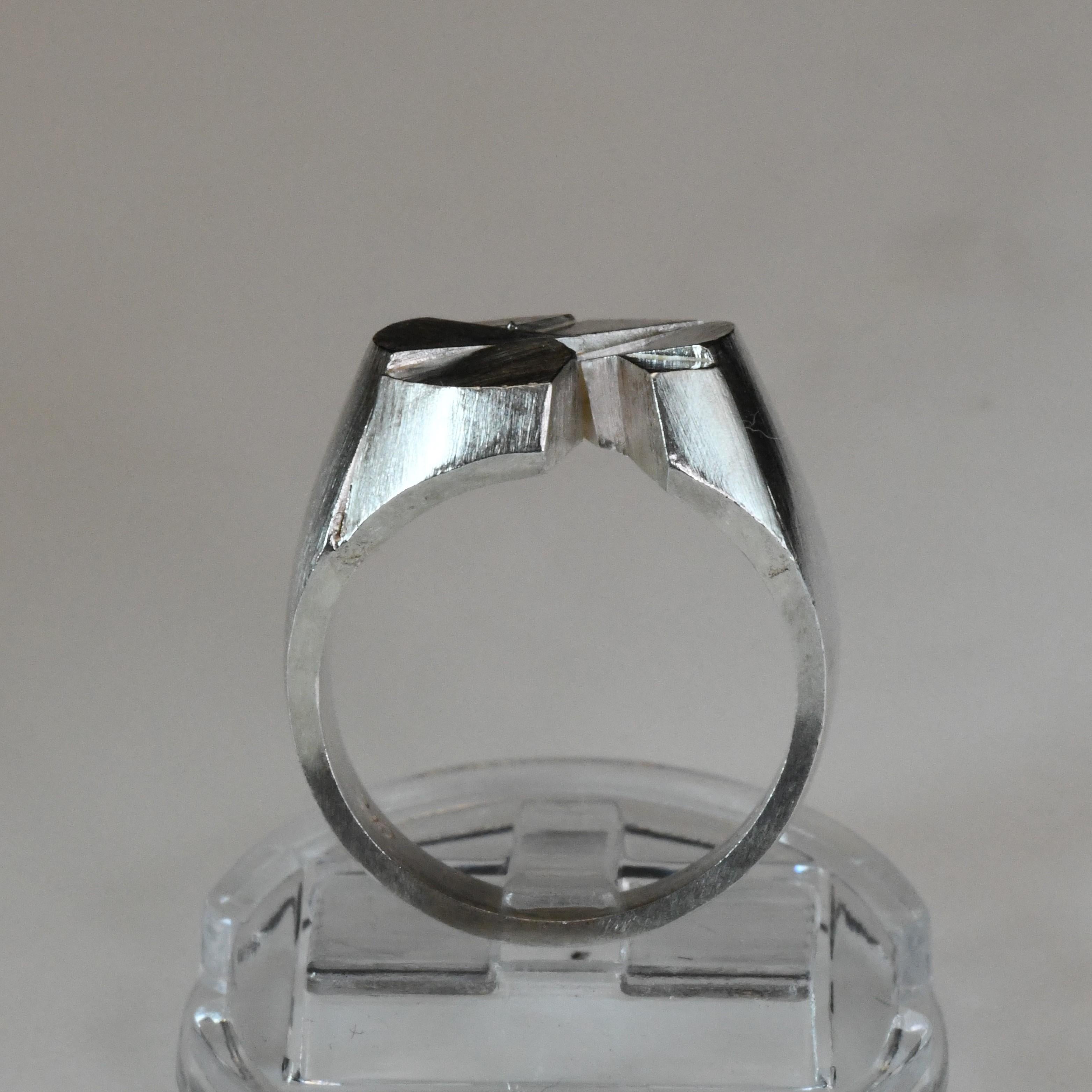 Anello con sigillo in argento 