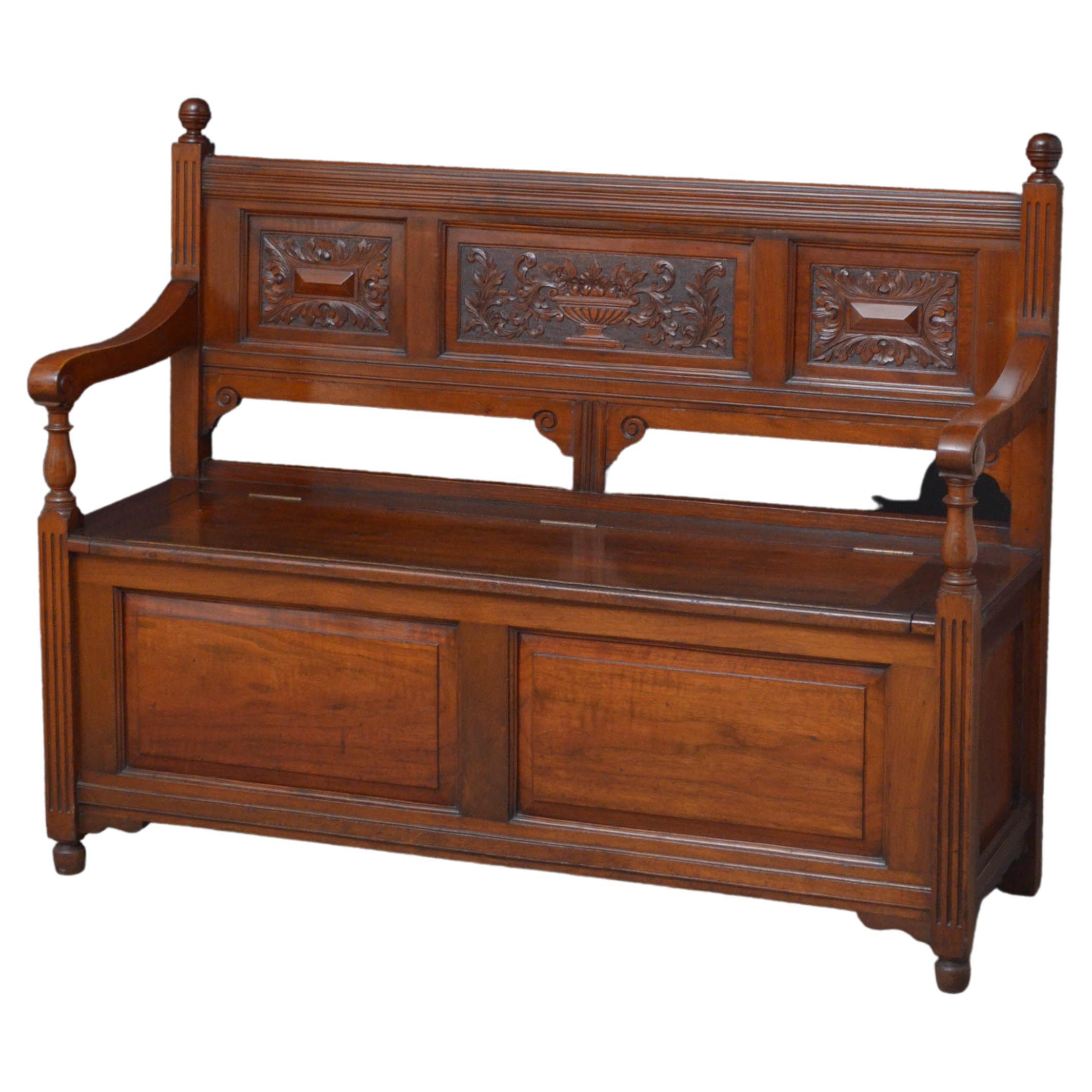 Smee 
Cobay Victorian Walnut Box Settle