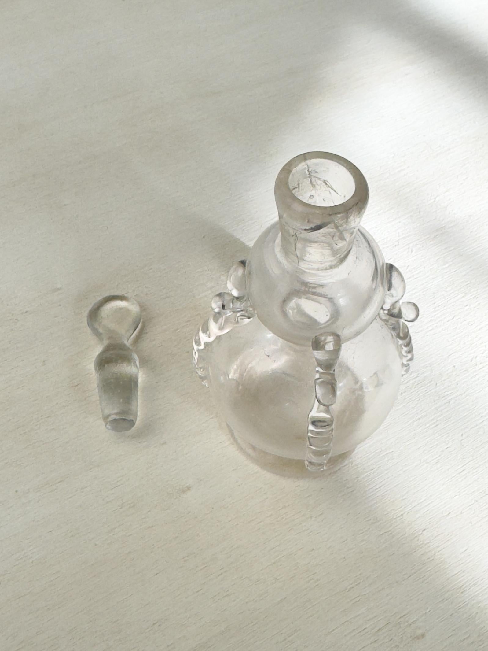 Smelling-Glasflasche mit Bändern, frühes 20. Jahrhundert im Angebot 1