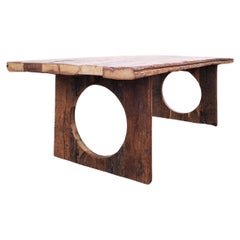 Raw Smeraldo Table