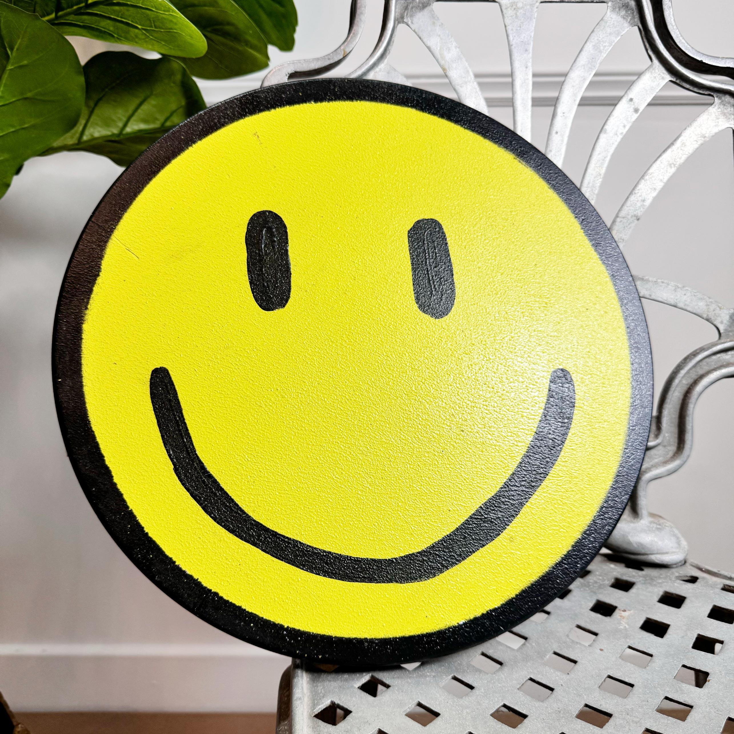 Smiley 1 – von Drew (Handbemalt) im Angebot