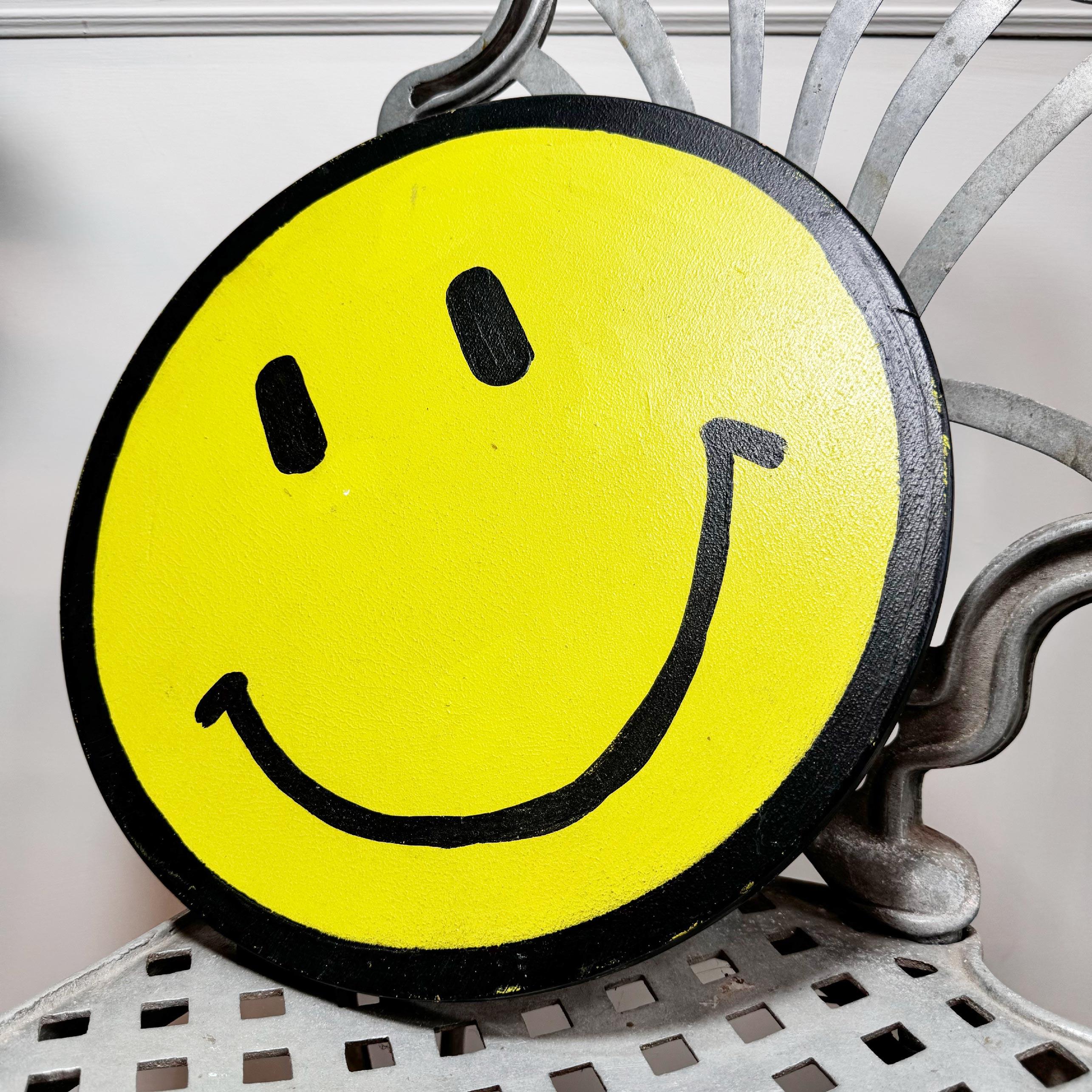 Smiley 2 – von Drew im Zustand „Gut“ im Angebot in Hastings, GB