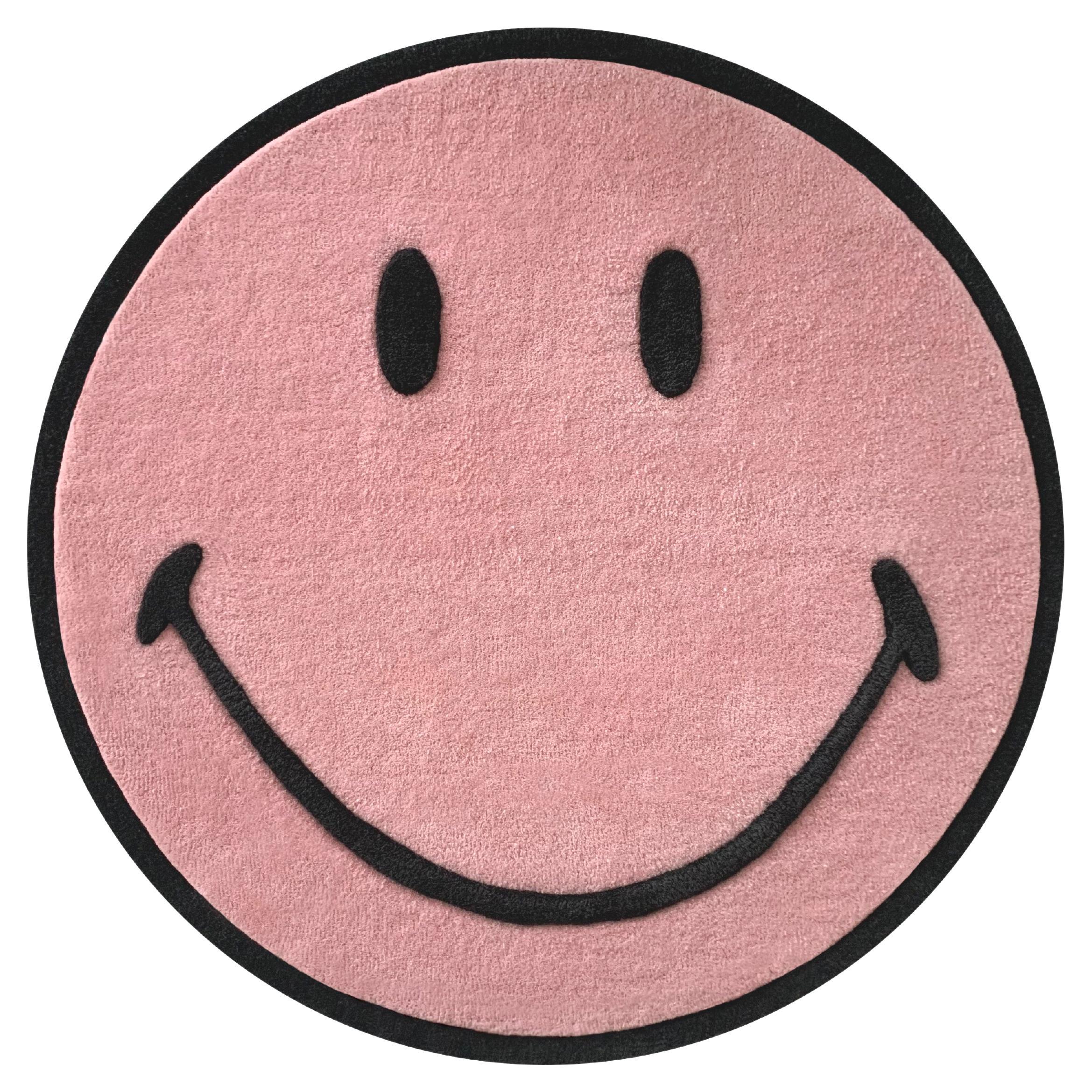 Smiley Teppich in Rosa, das Original im Angebot