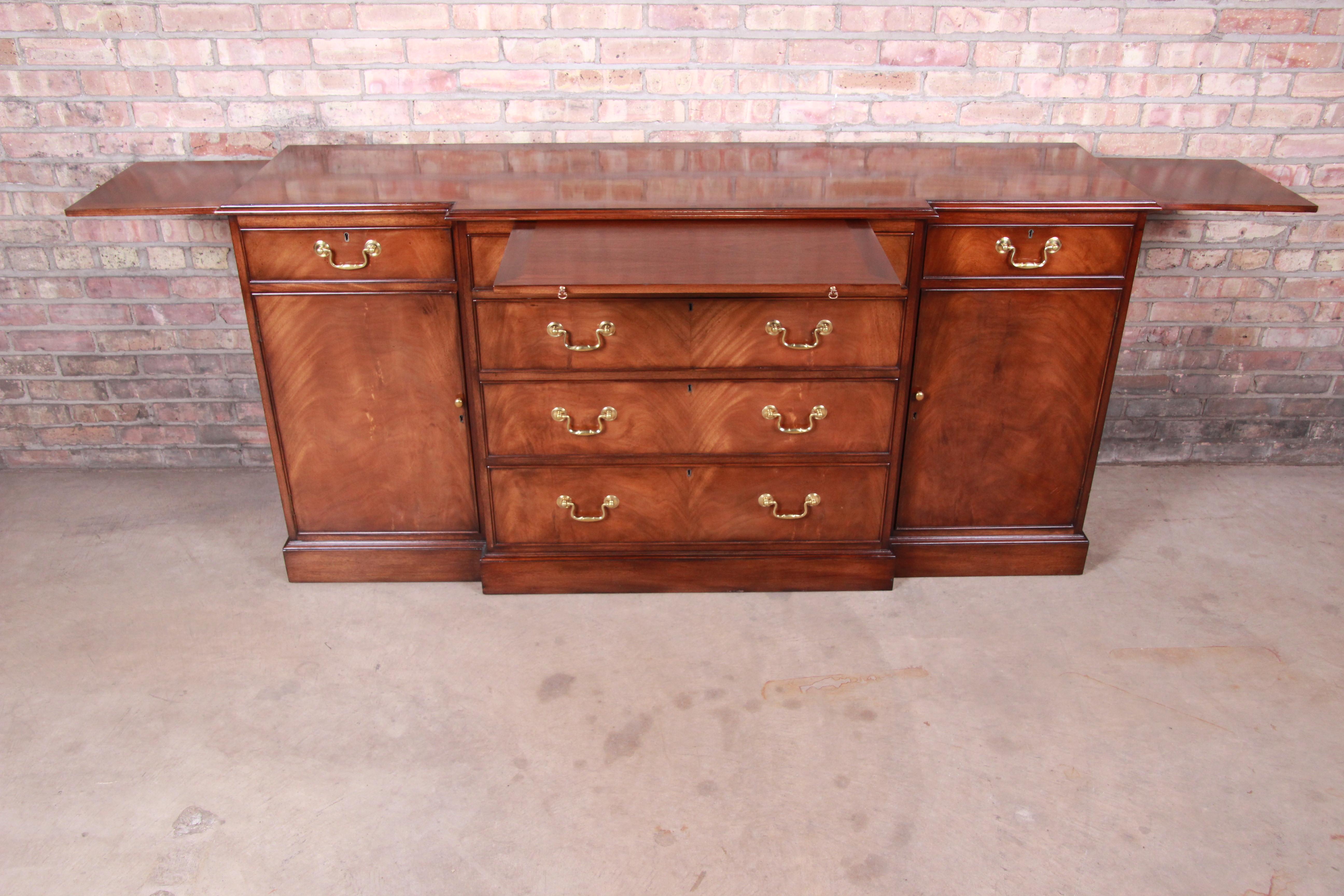 Smith & Watson Georgian Flame Mahogany Sideboard Credenza or Bar Cabinet 3