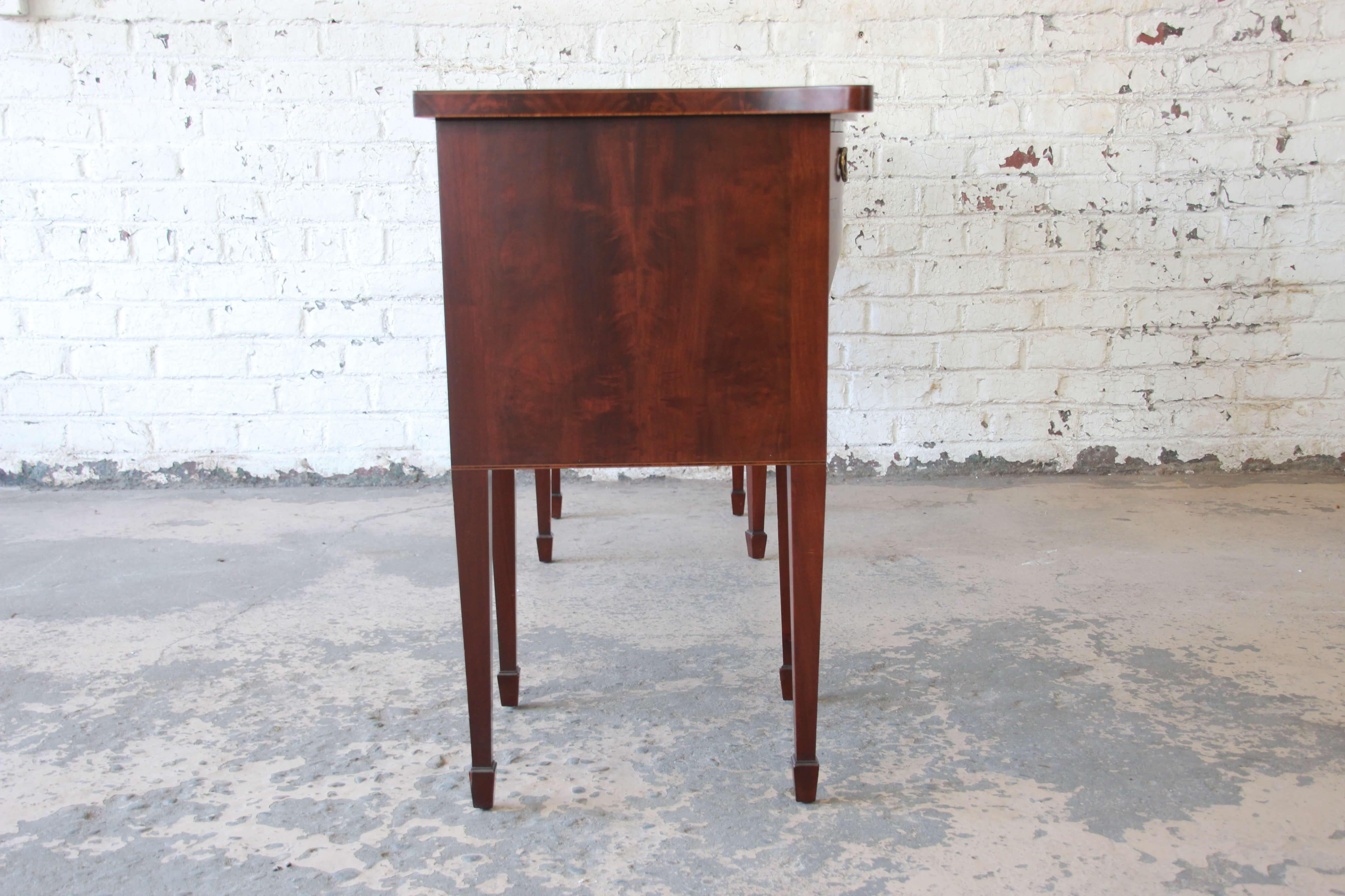 Smith & Watson Inlaid Flame Mahogany Federal Style Sideboard Buffet 4