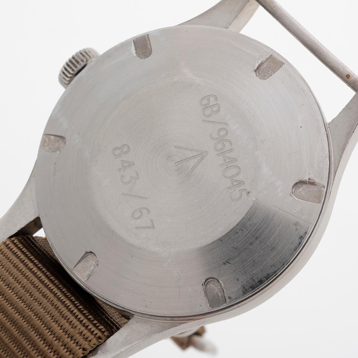 Smiths 6B/ 9614045 Made in England, RAF Issued Military Wristwatch, Yr, 1967 1