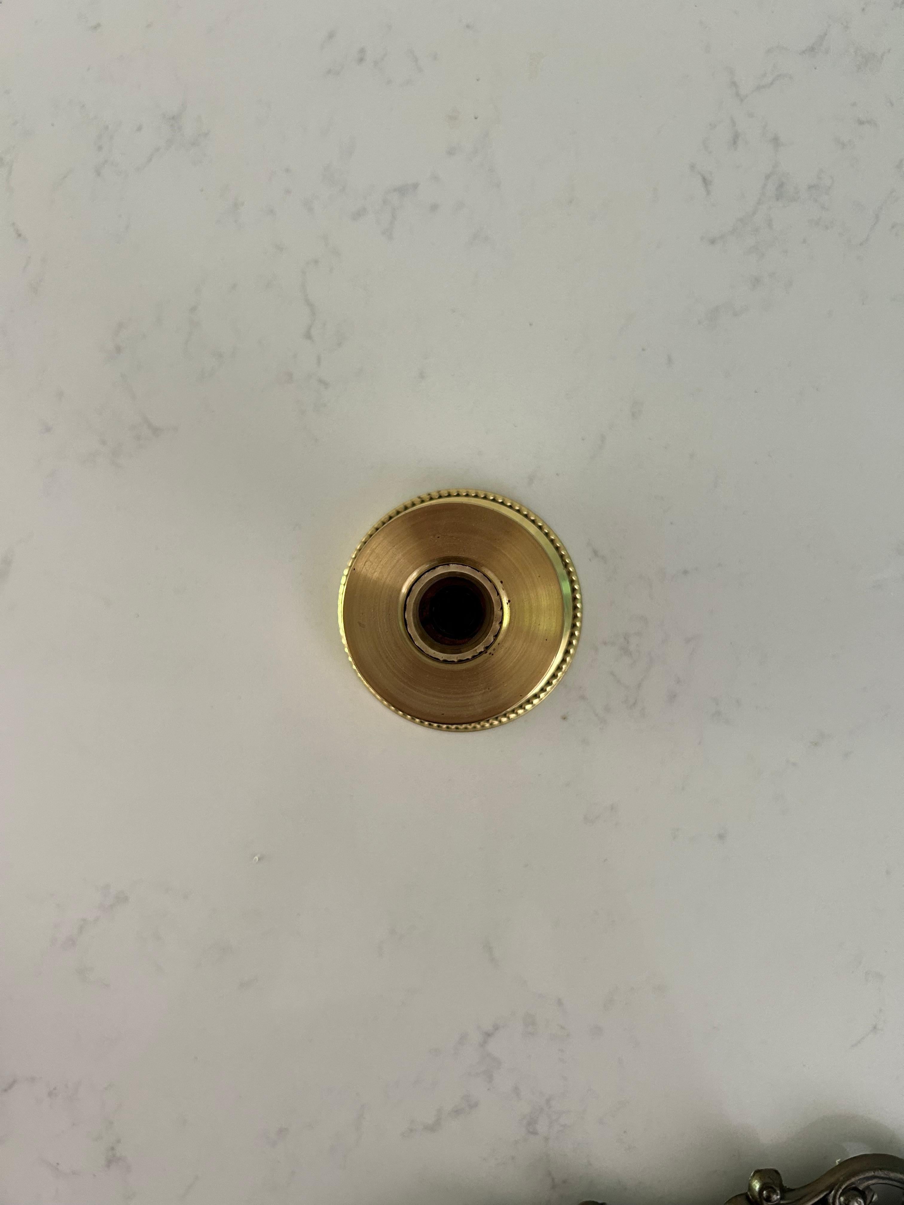 Poli Porte-bougies en laiton de la Smithsonian Institution par Baldwin en vente