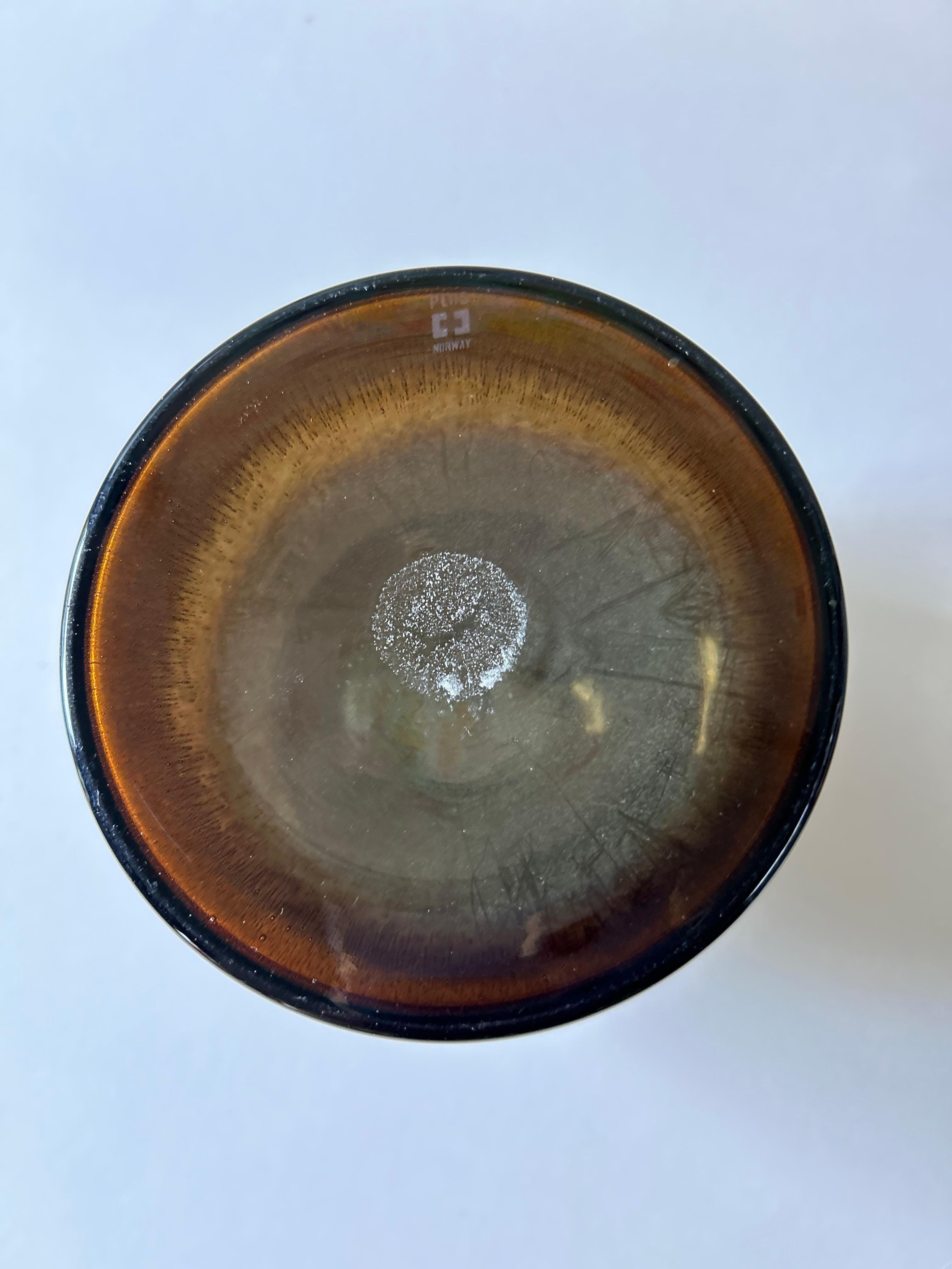 Vase aus rauchfarbenem Glas von Richard Duborgh für PLUS Glass, Norwegen 1970er Jahre (20. Jahrhundert) im Angebot