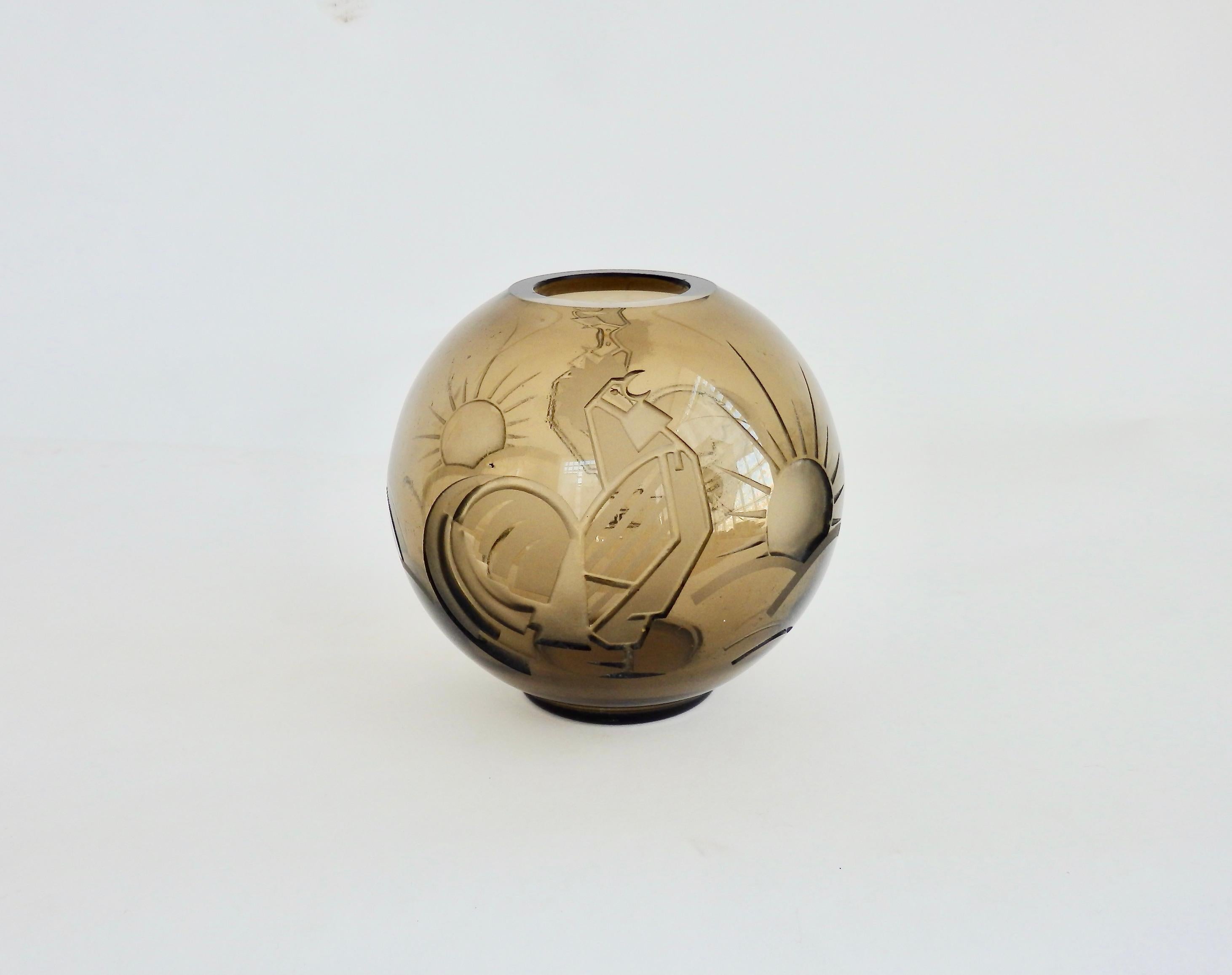 Nicely etched smoked glass ball shape vase . Art Deco styled design depicts a rooster. 