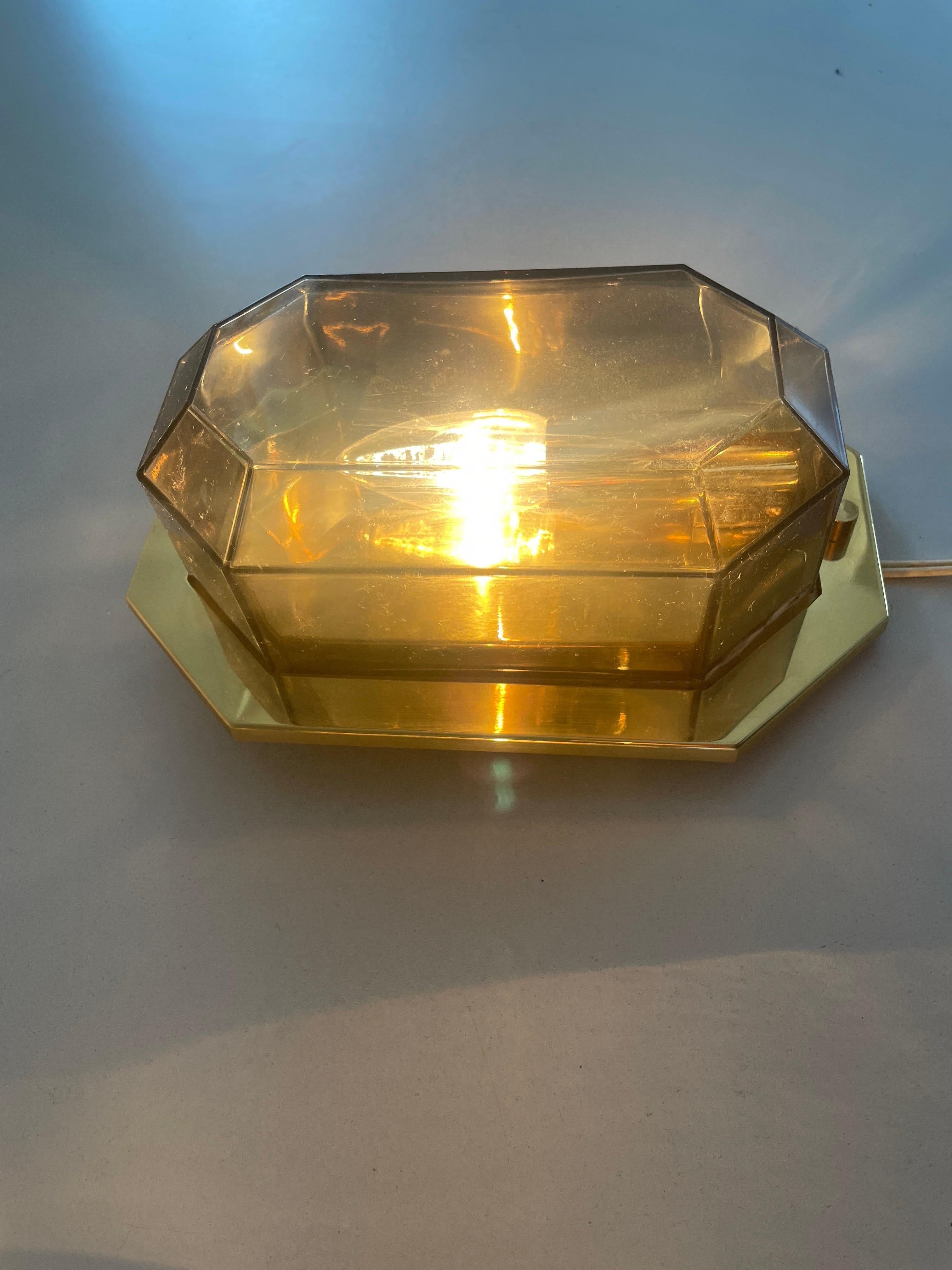 Juego de 3 apliques de cristal ahumado y latón de Limburg, años 60, Alemania en venta 10