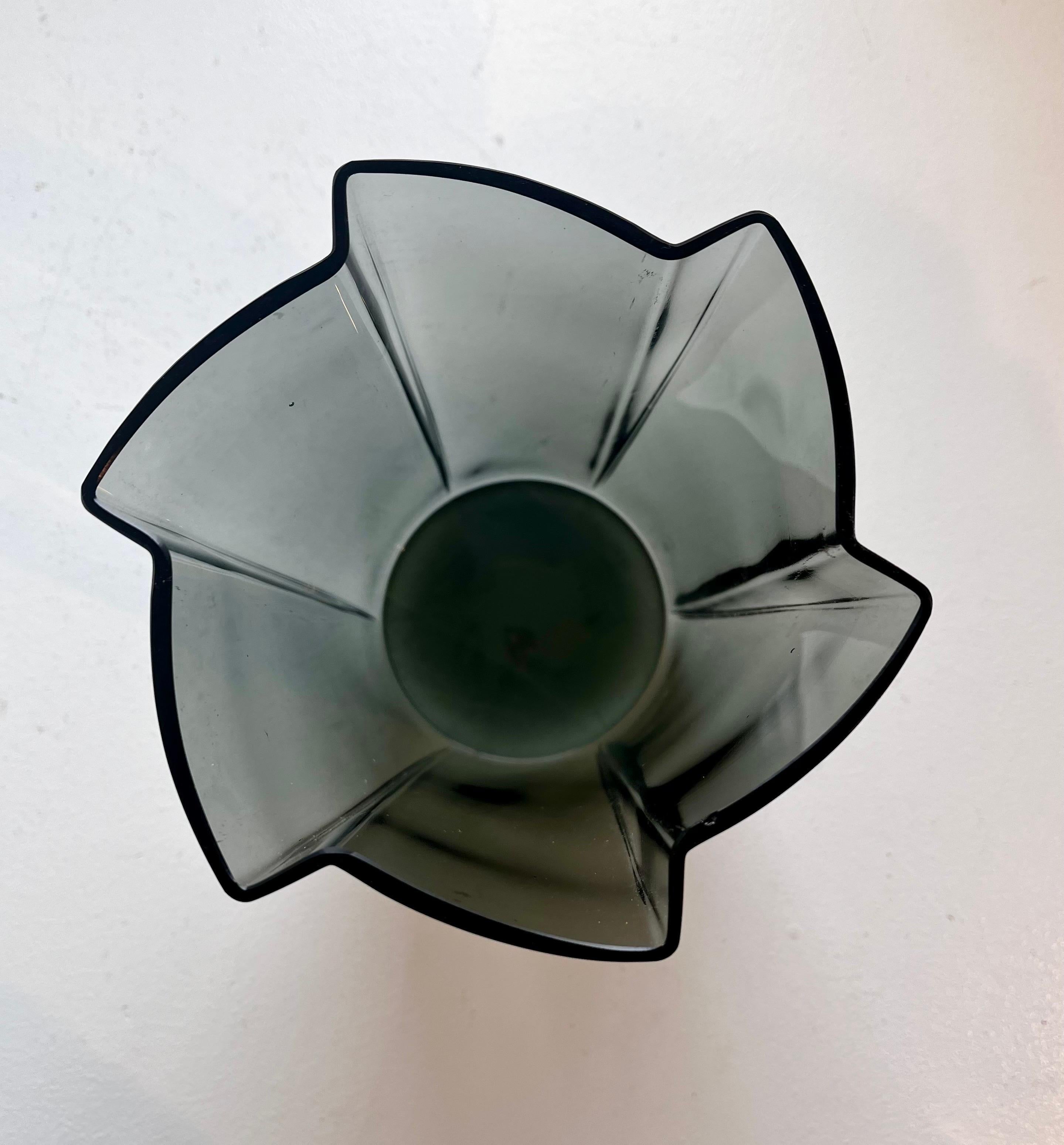 Finnish Smoke Glass Vase by Harry Moilanen for Nuutajärvi, Finland, 1963