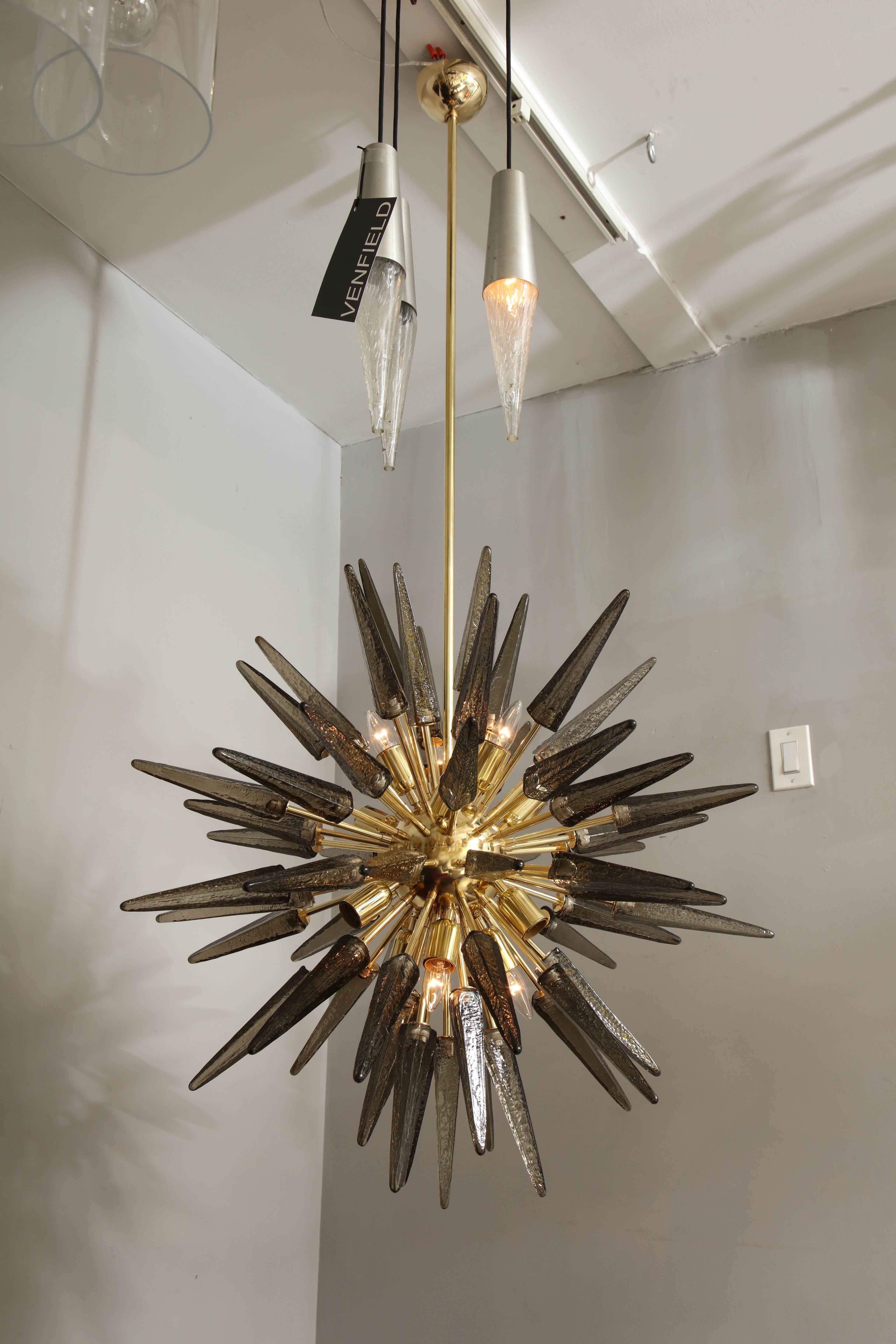 Smoke Murano glass spike sputnik chandelier with polished brass frame. Customization is available in different sizes, finishes and glass colors.