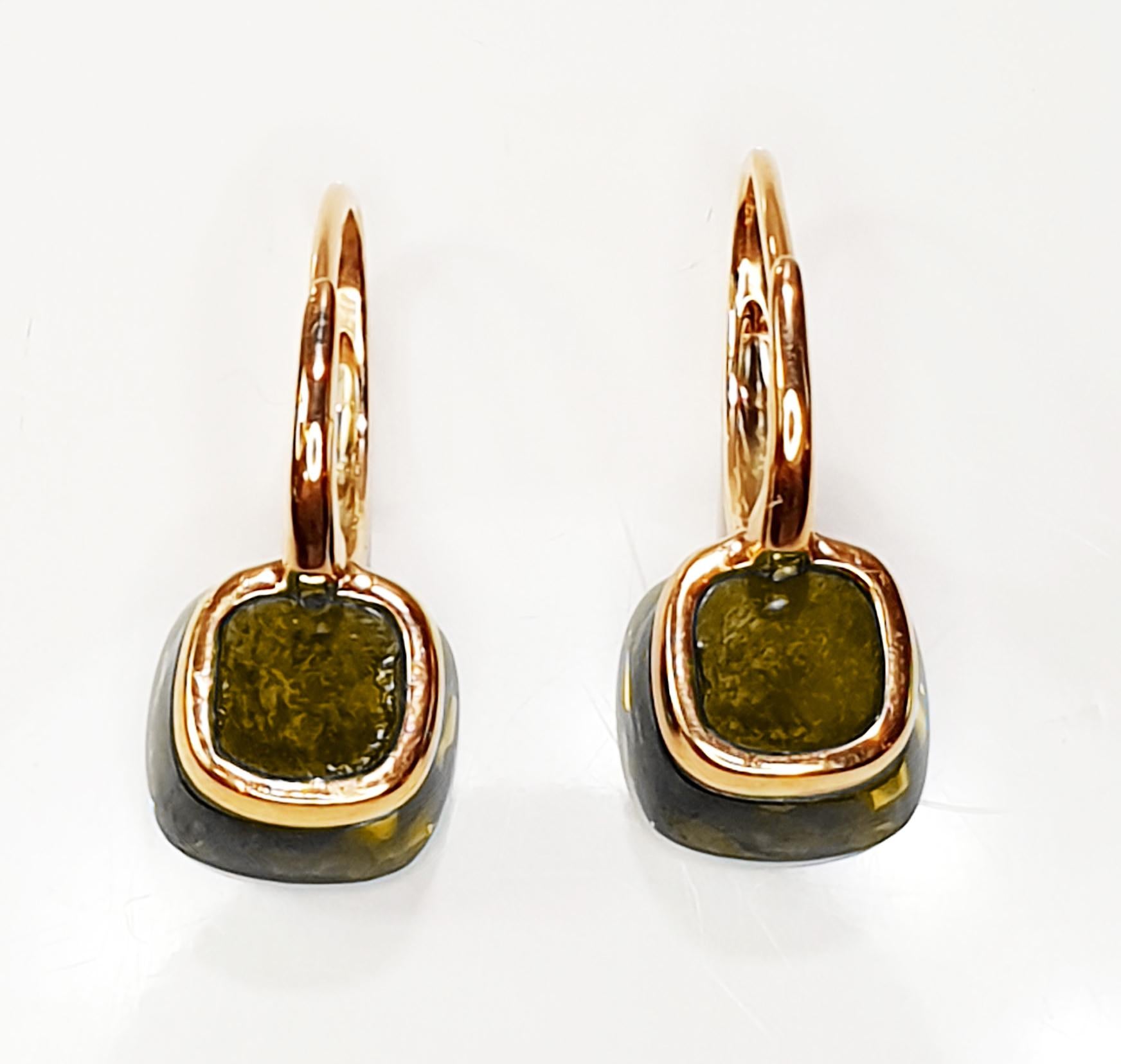 Smoke Quartz Multifaceted 18 Karat Gold Dangle Earrings with Pavé of Diamonds In New Condition For Sale In Bilbao, ES