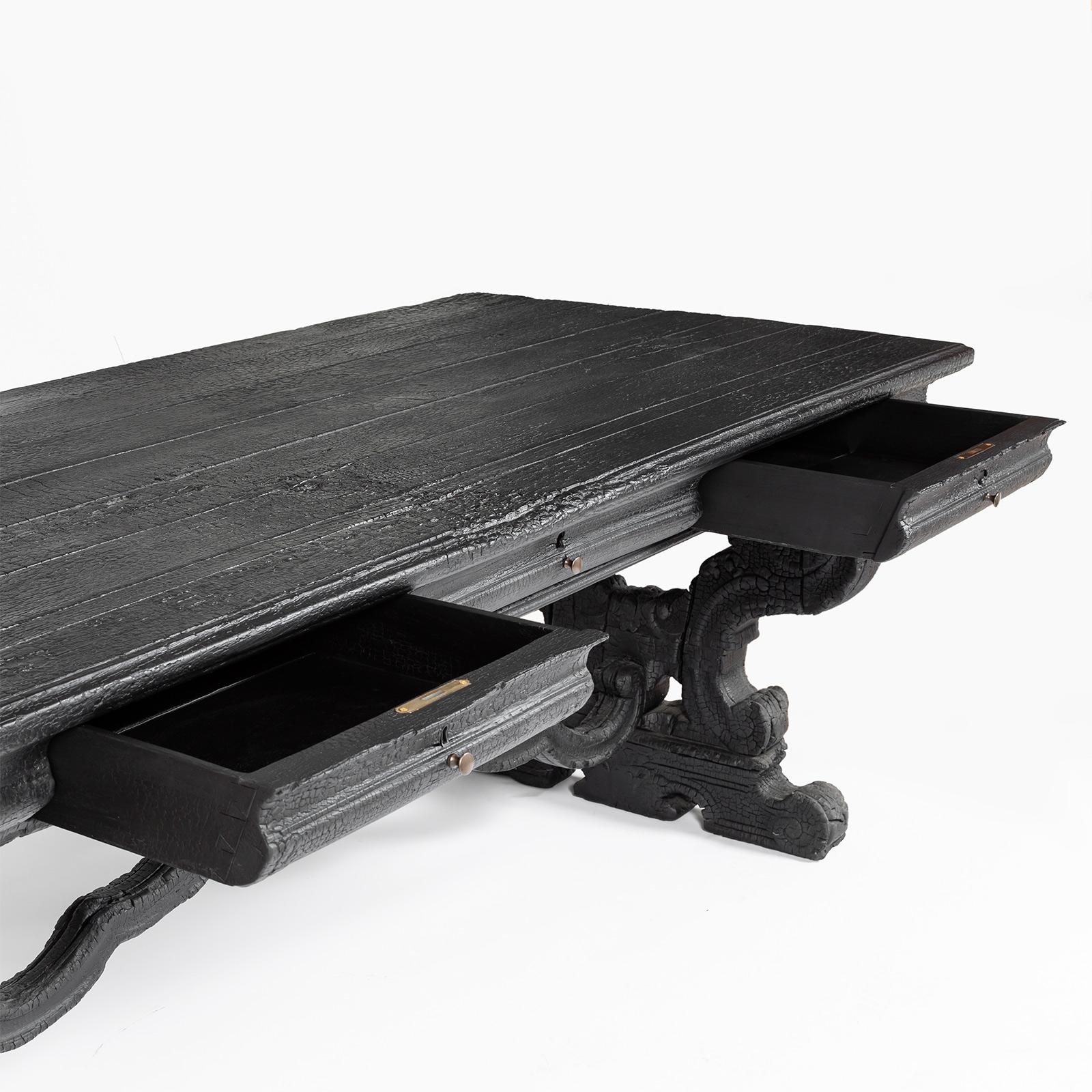 Smoke Table in Wood and Black Resin by Marteen Baas In New Condition For Sale In Milan, IT