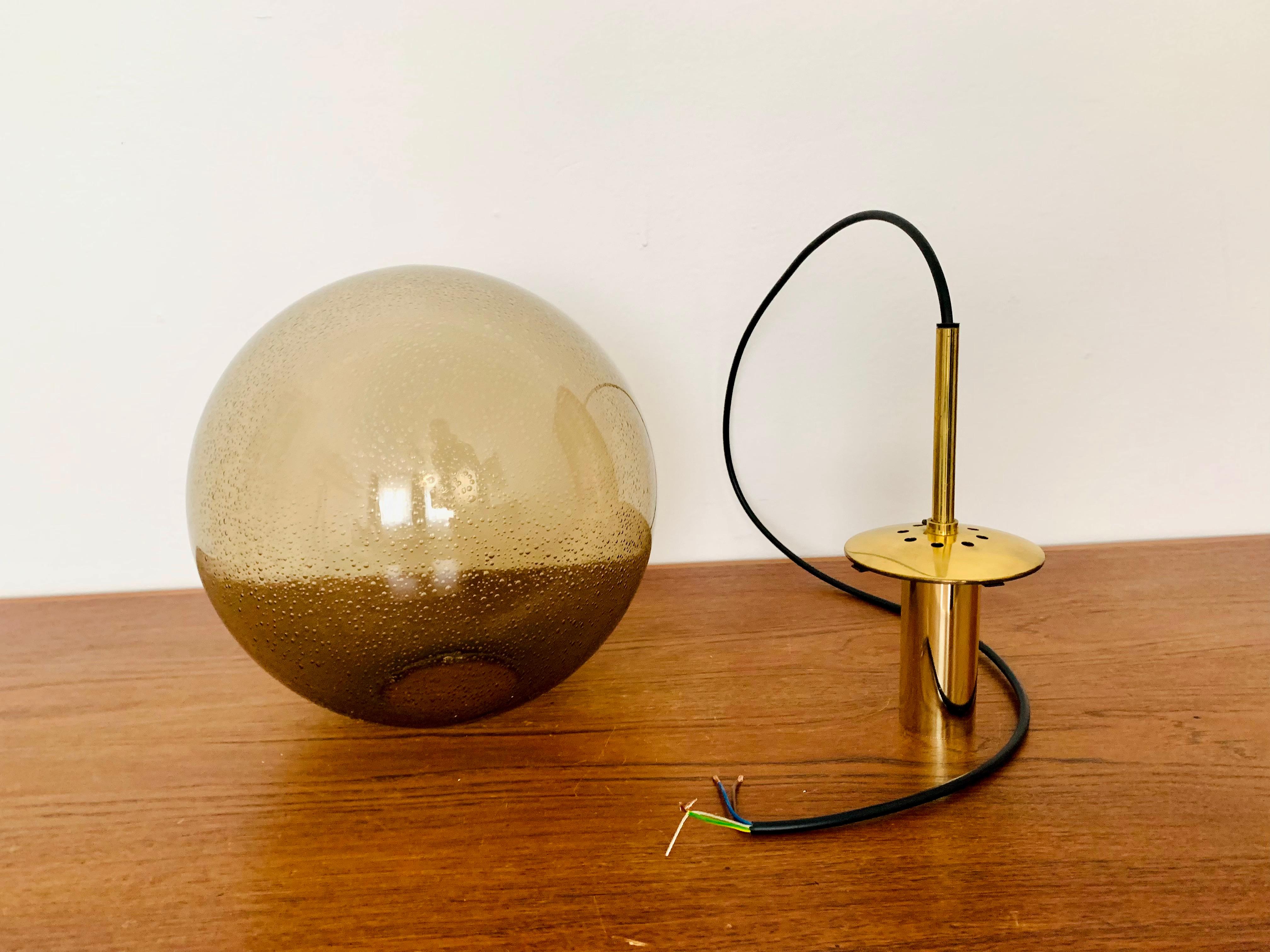 Lampada a sospensione in vetro a bolle fumé di Limburg in vendita 3