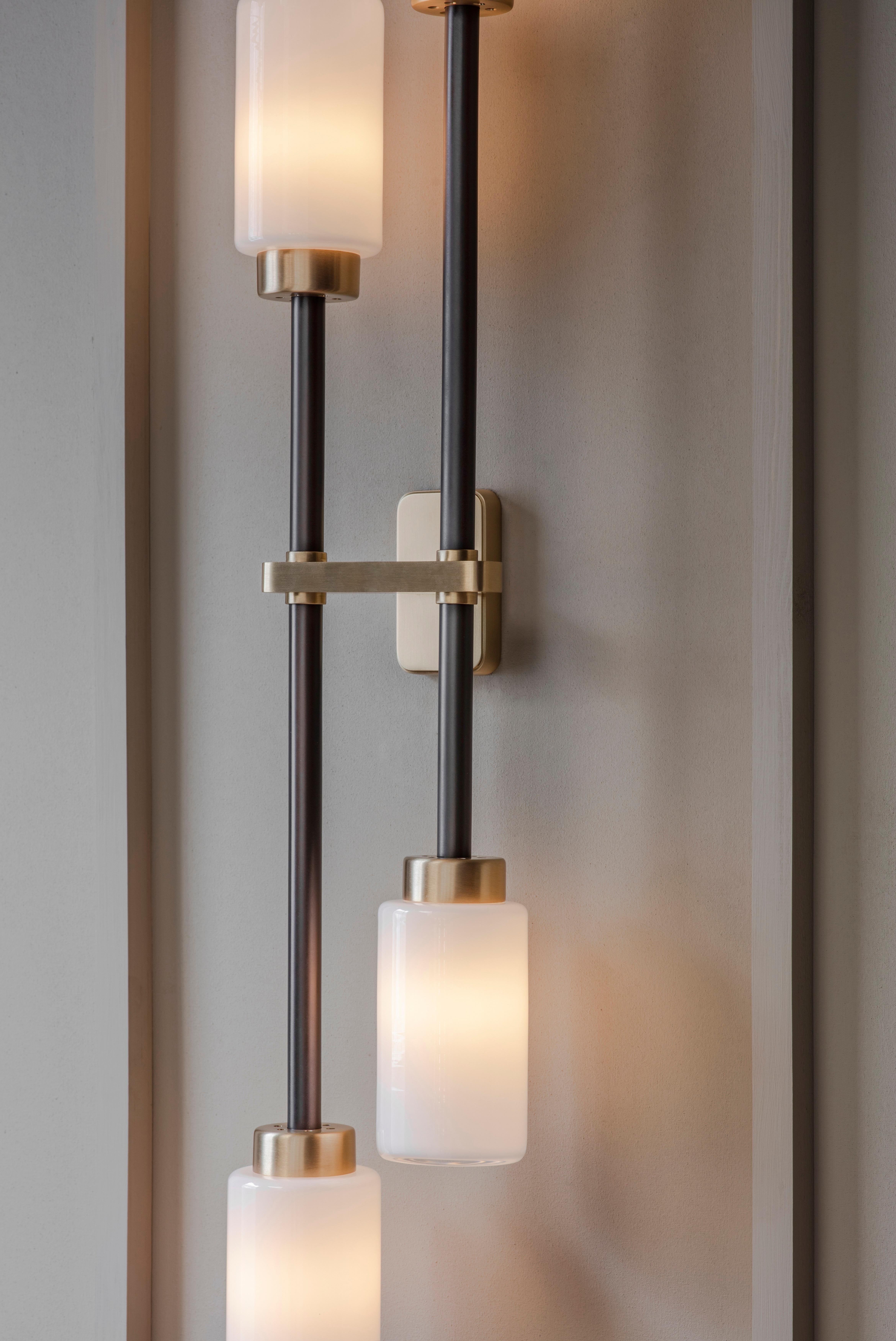 Aplique Doble Farol Ahumado by Bert Frank en venta 4