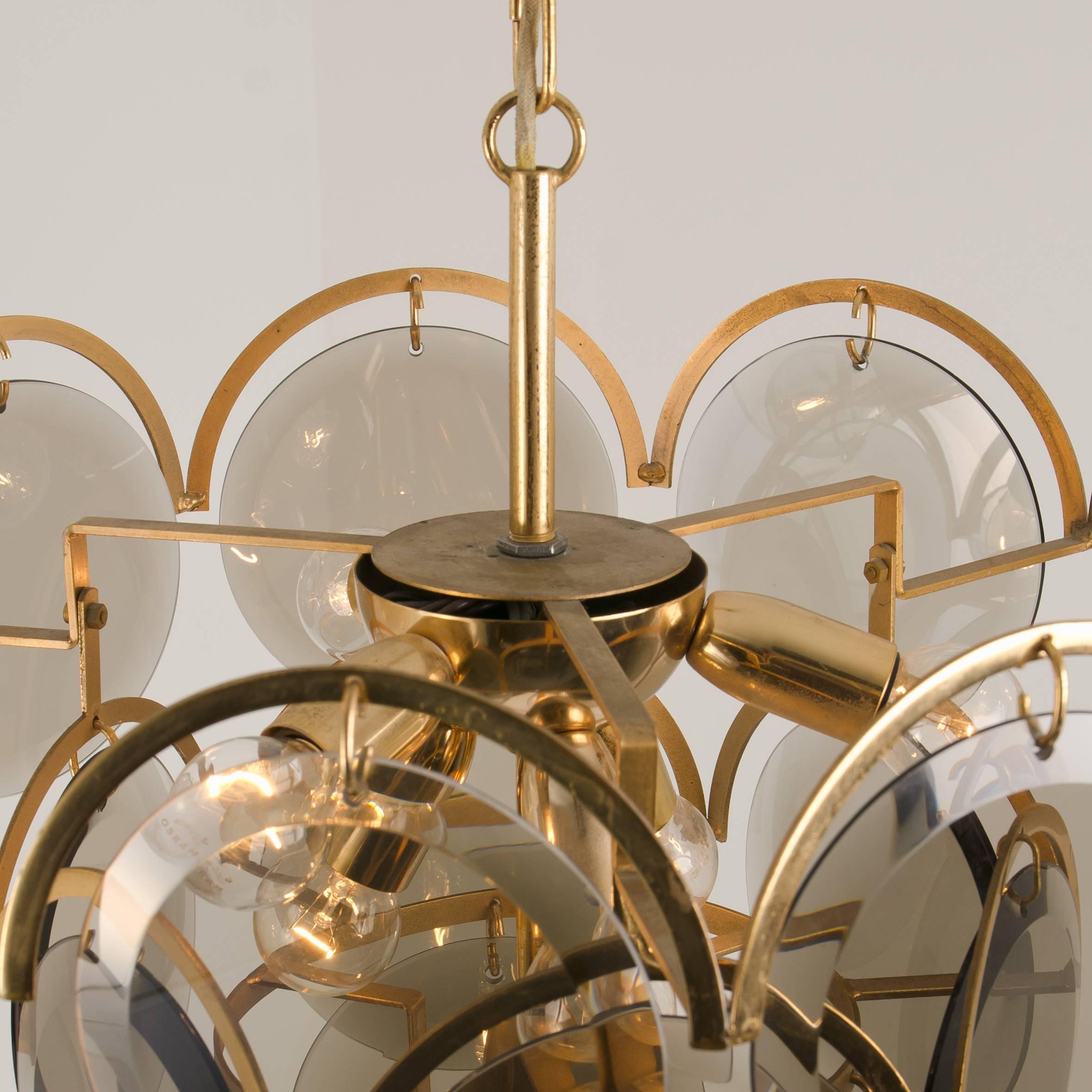 Smoked Glass and Brass Chandelier Attributed to Vistosi, Italy, 1970s In Good Condition In Rijssen, NL