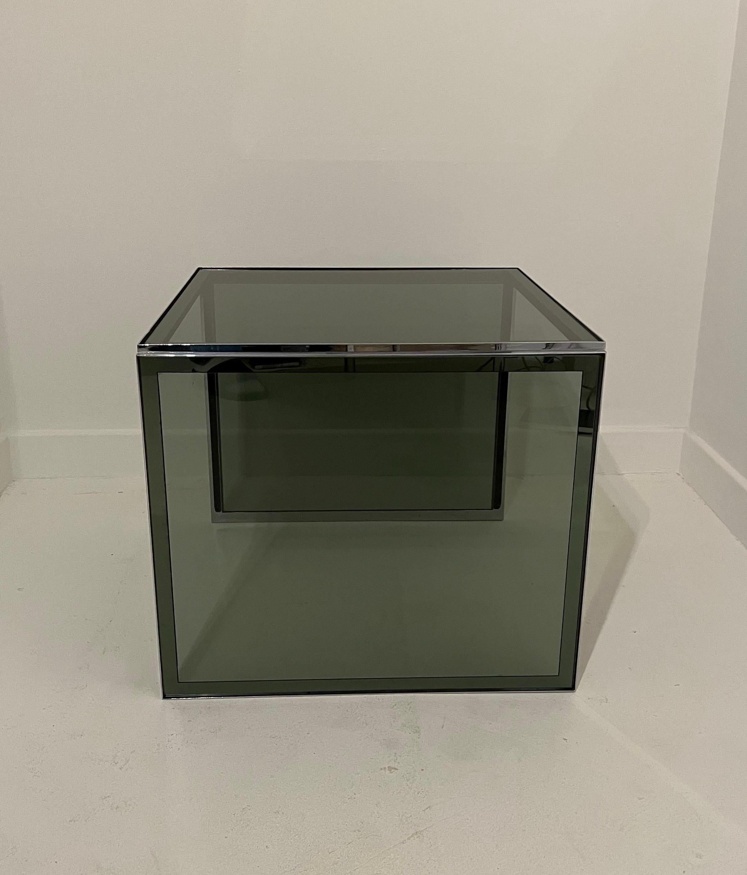 Smoked Glass And Chrome Side Table - c1970s - Romeo Rega Zevi  For Sale 3
