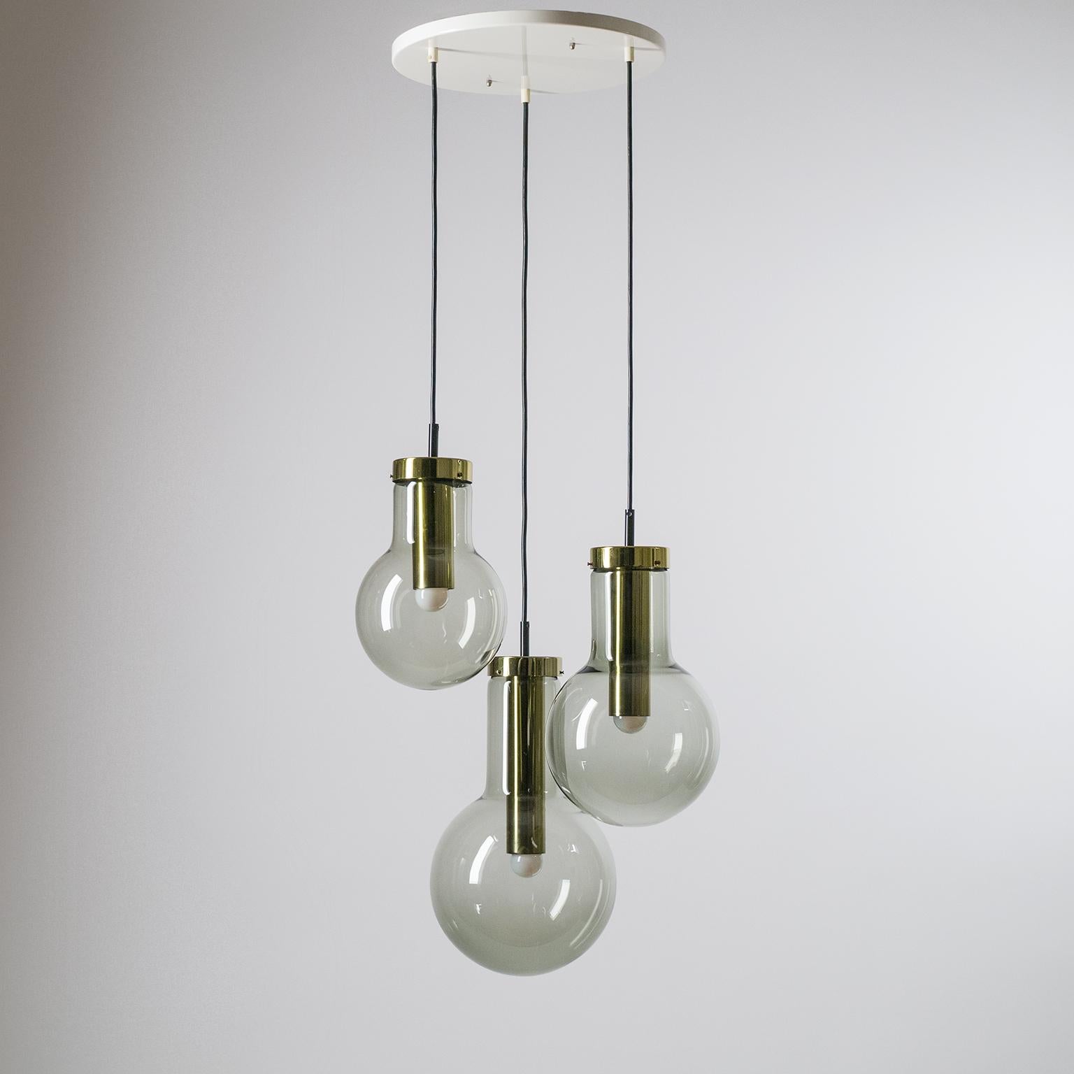 Fine XX secolo Lampadario in vetro fumé di RAAK, anni '70 in vendita