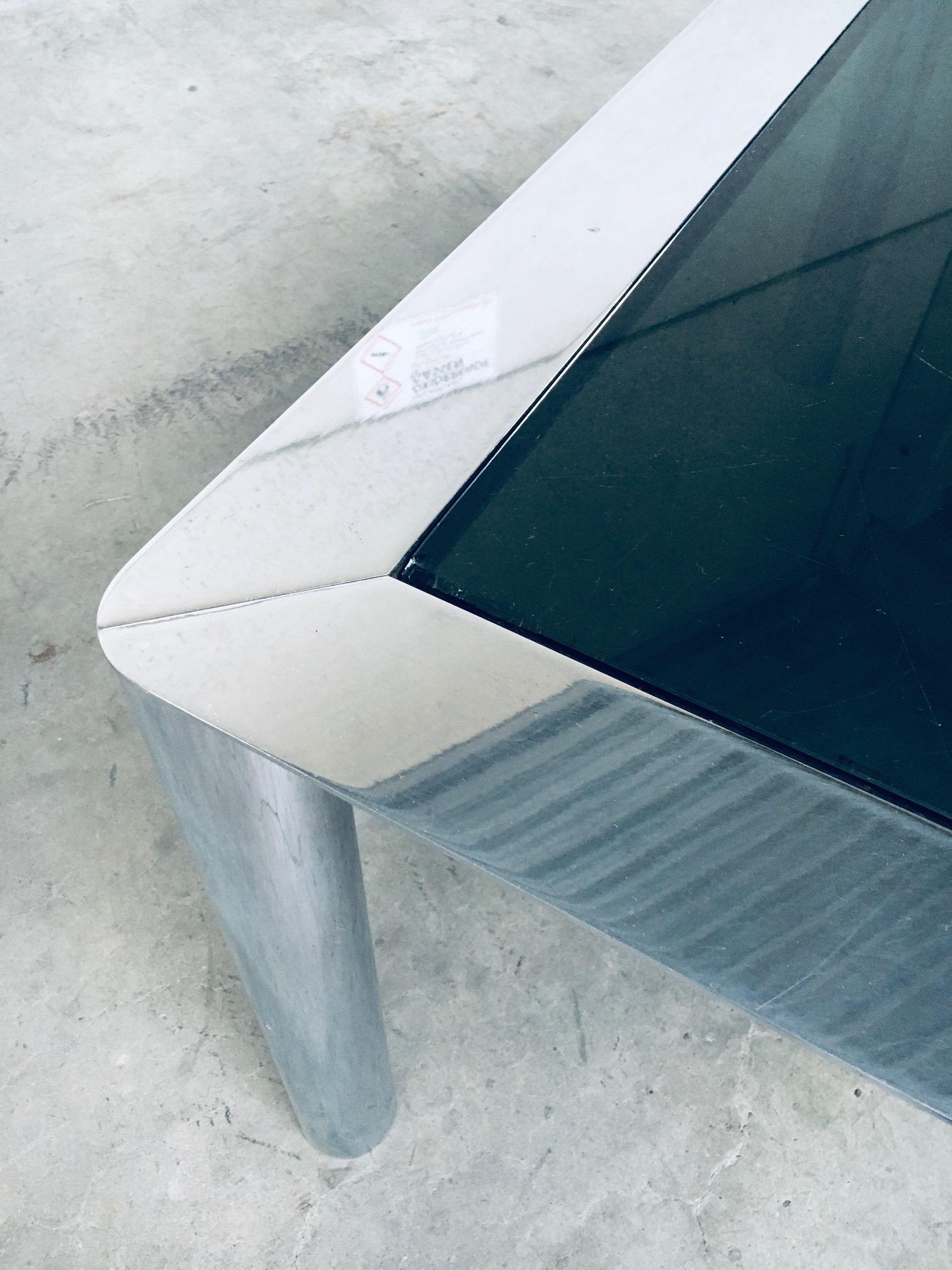 Quadratischer Esstisch aus Rauchglas und verchromtem Stahl von Sergio Mazza für Cinova im Angebot 6
