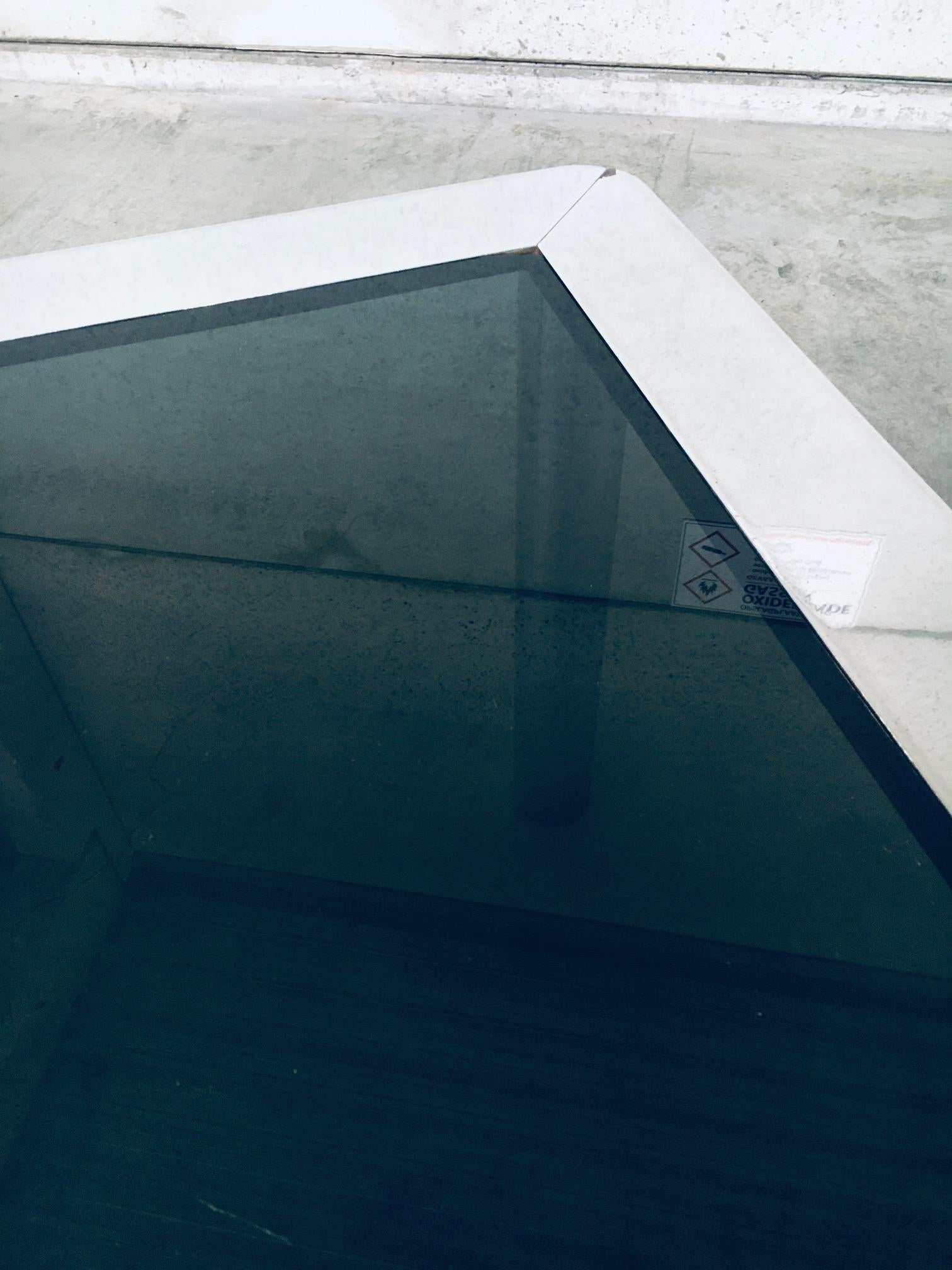 Quadratischer Esstisch aus Rauchglas und verchromtem Stahl von Sergio Mazza für Cinova im Angebot 7